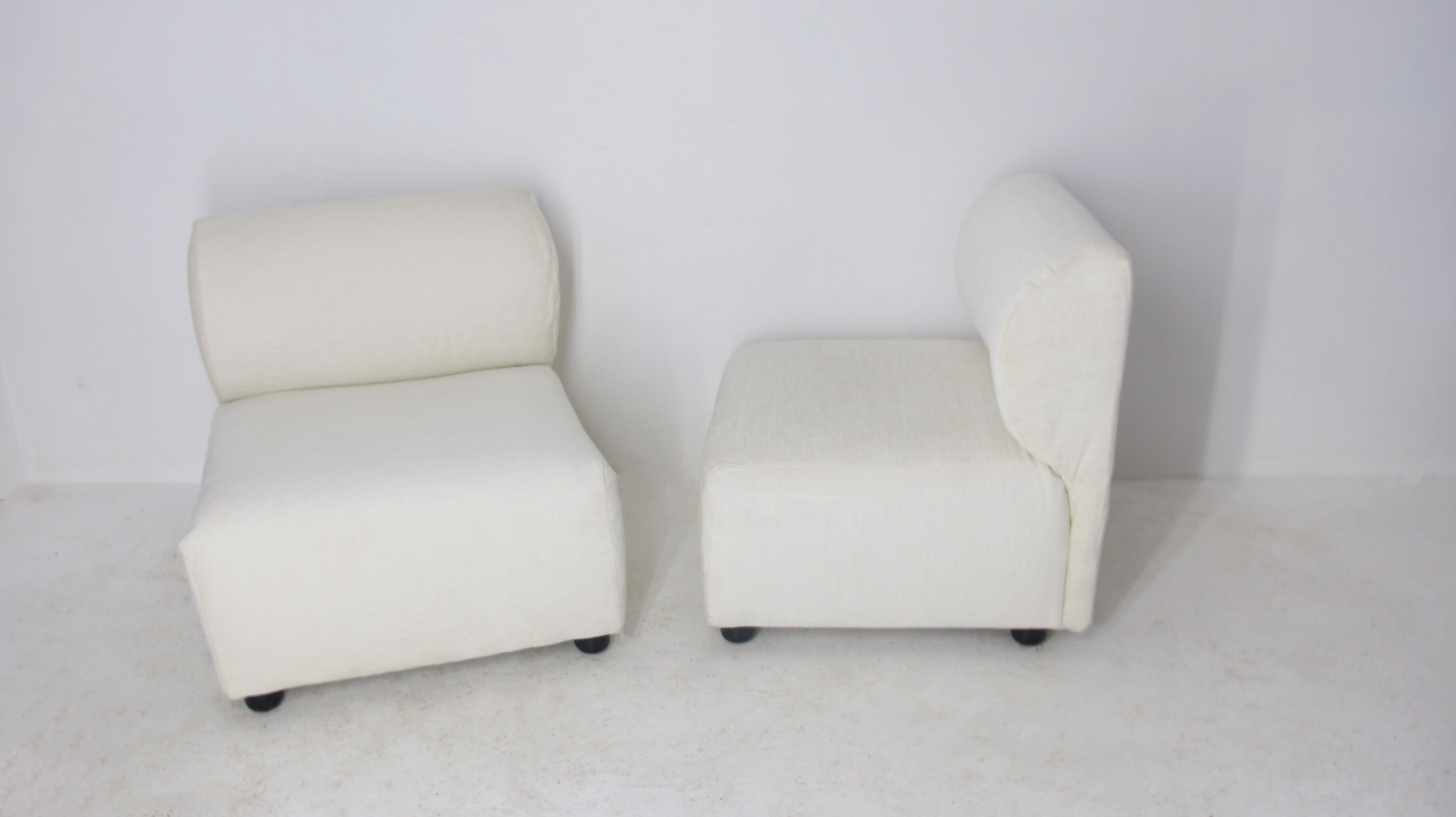 Pair of armchairs editions Steiner