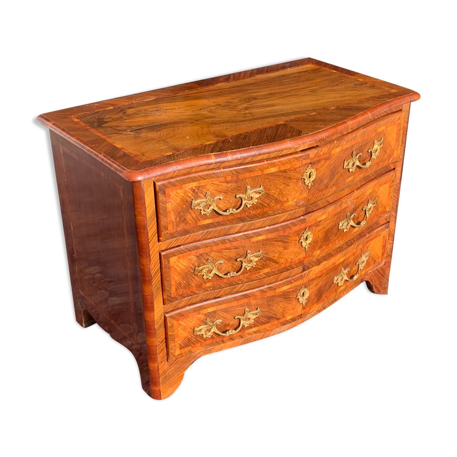 Commode en marqueterie d’époque régence