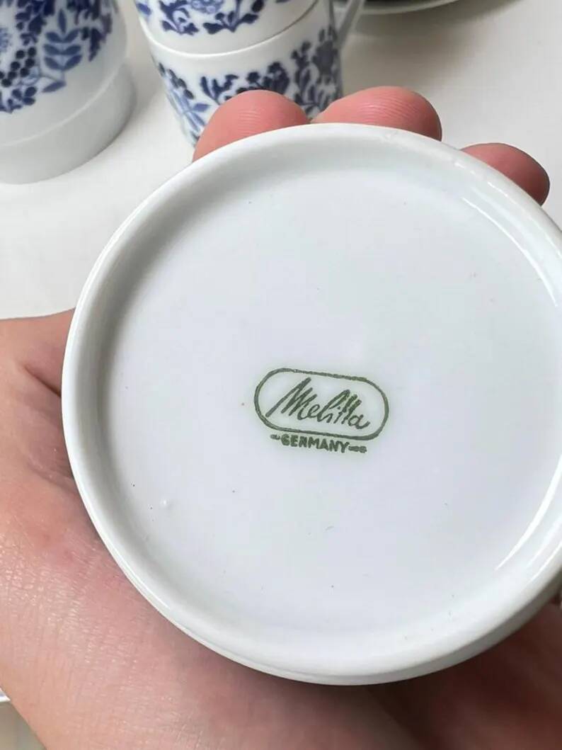 Vintage Melitta coffee service – White porcelain with blue flowers – 1970s – Made in Germany