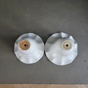 Paire d'abat-jour tulipe en porcelaine