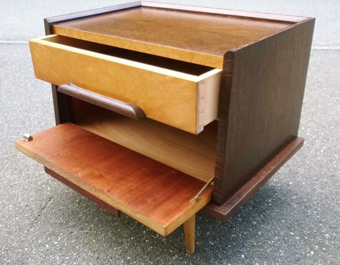 Bedside table