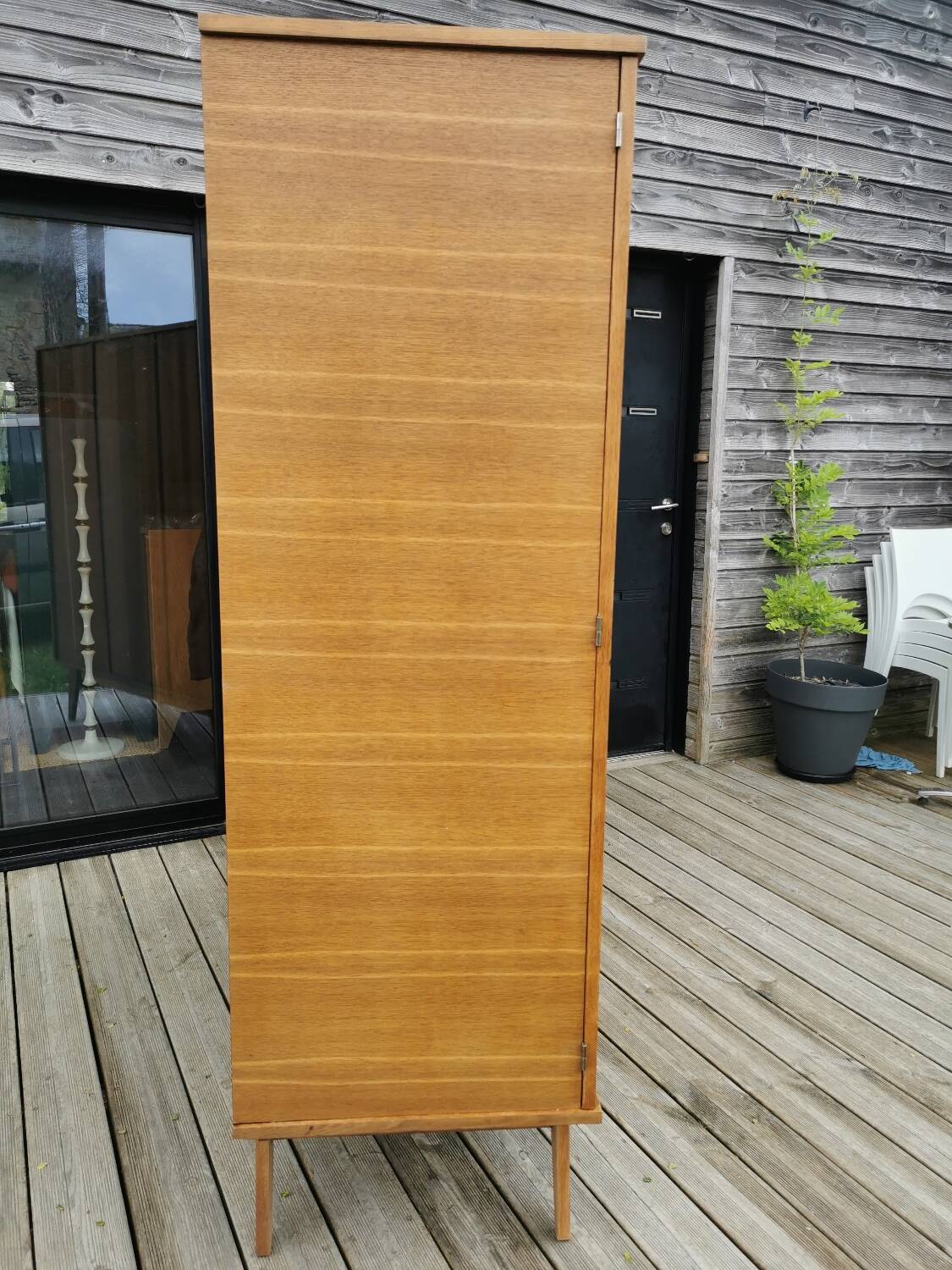 Vintage dressing cabinet