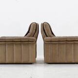 1970s Pair of Exclusive De sede Buffalo Leather Armchairs, Switzerland