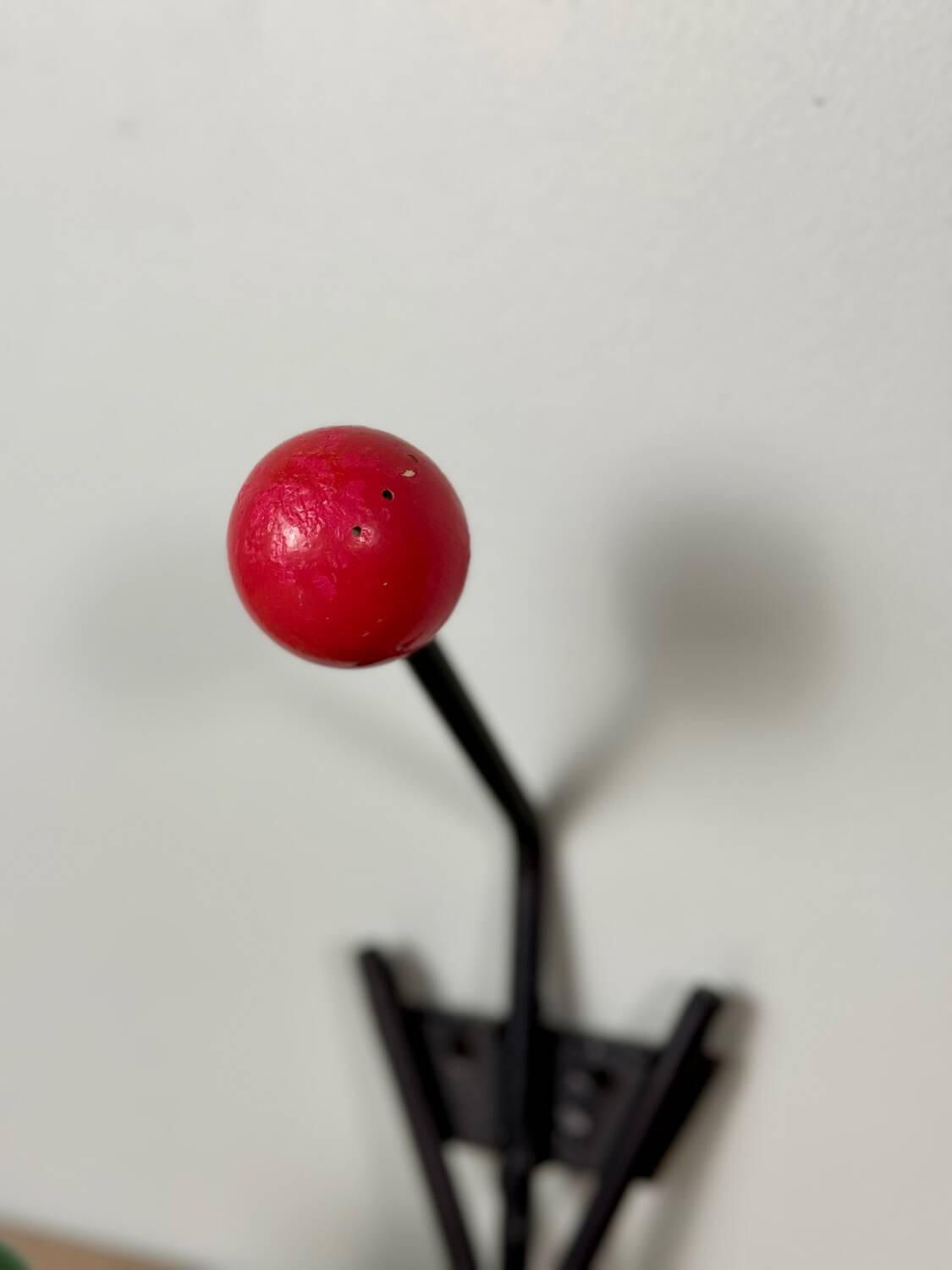 Coat hook 3 balls 1950