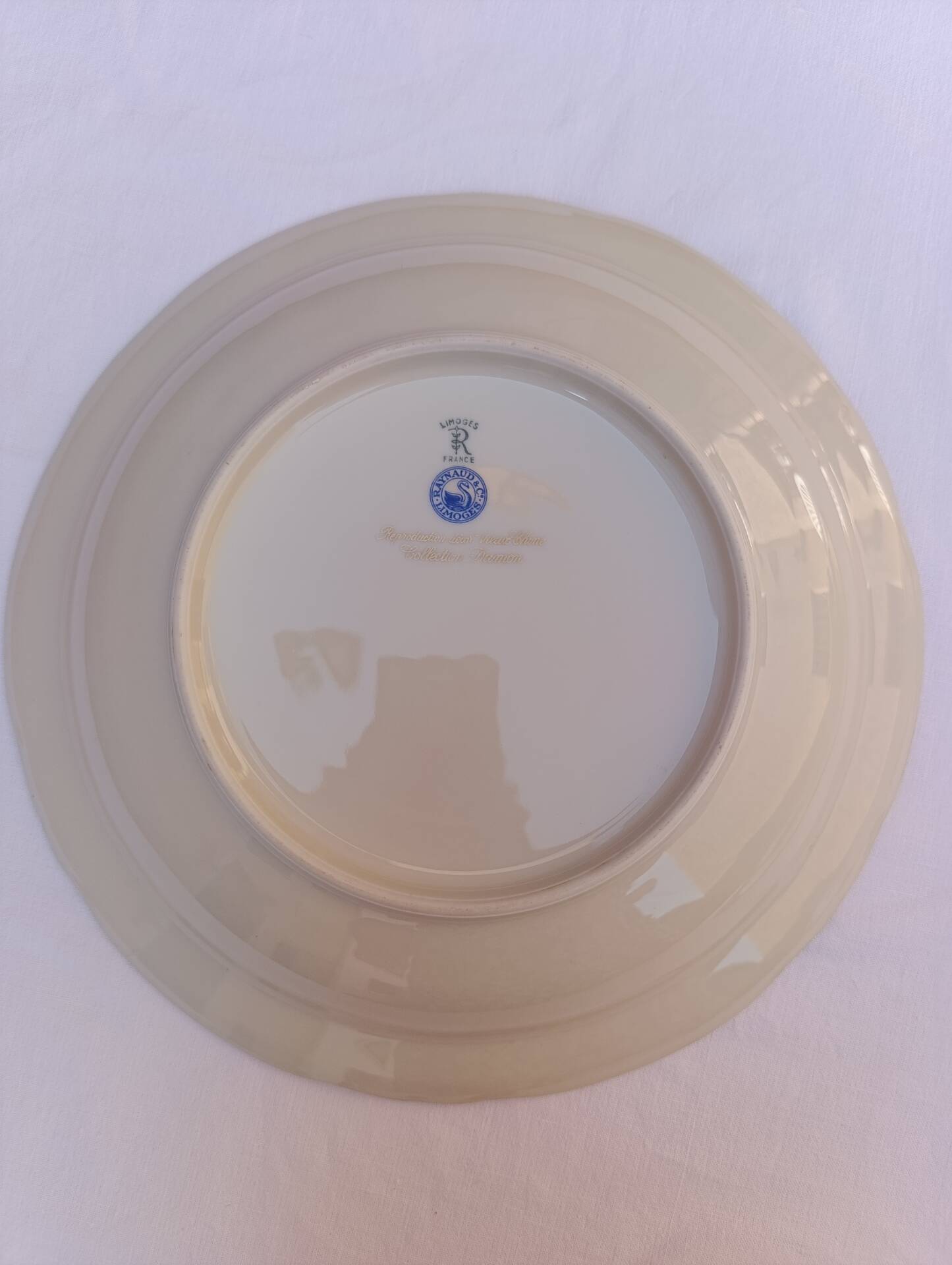 Plate