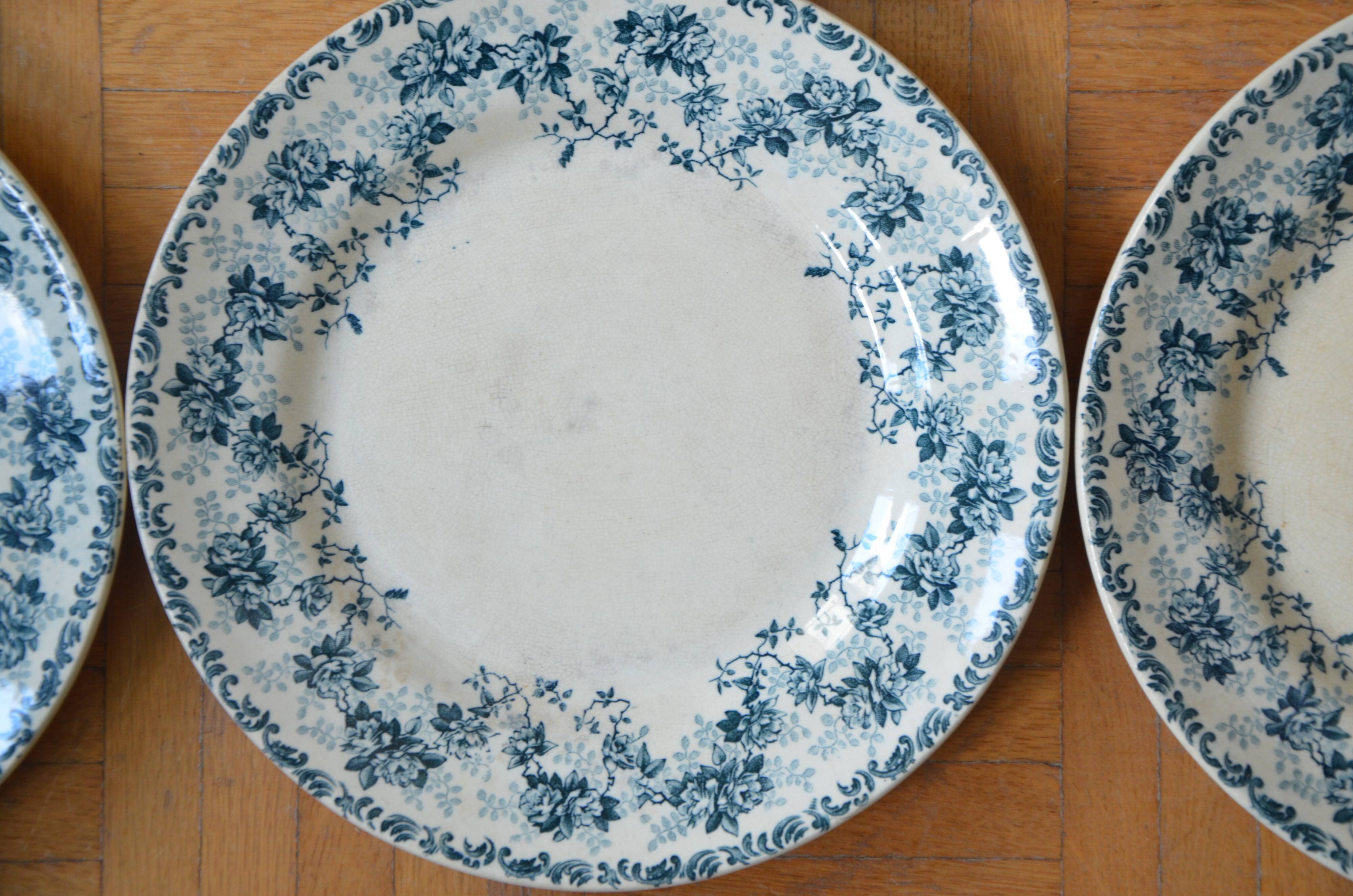 Lot of 6 plates Chosen the King, Royan collection