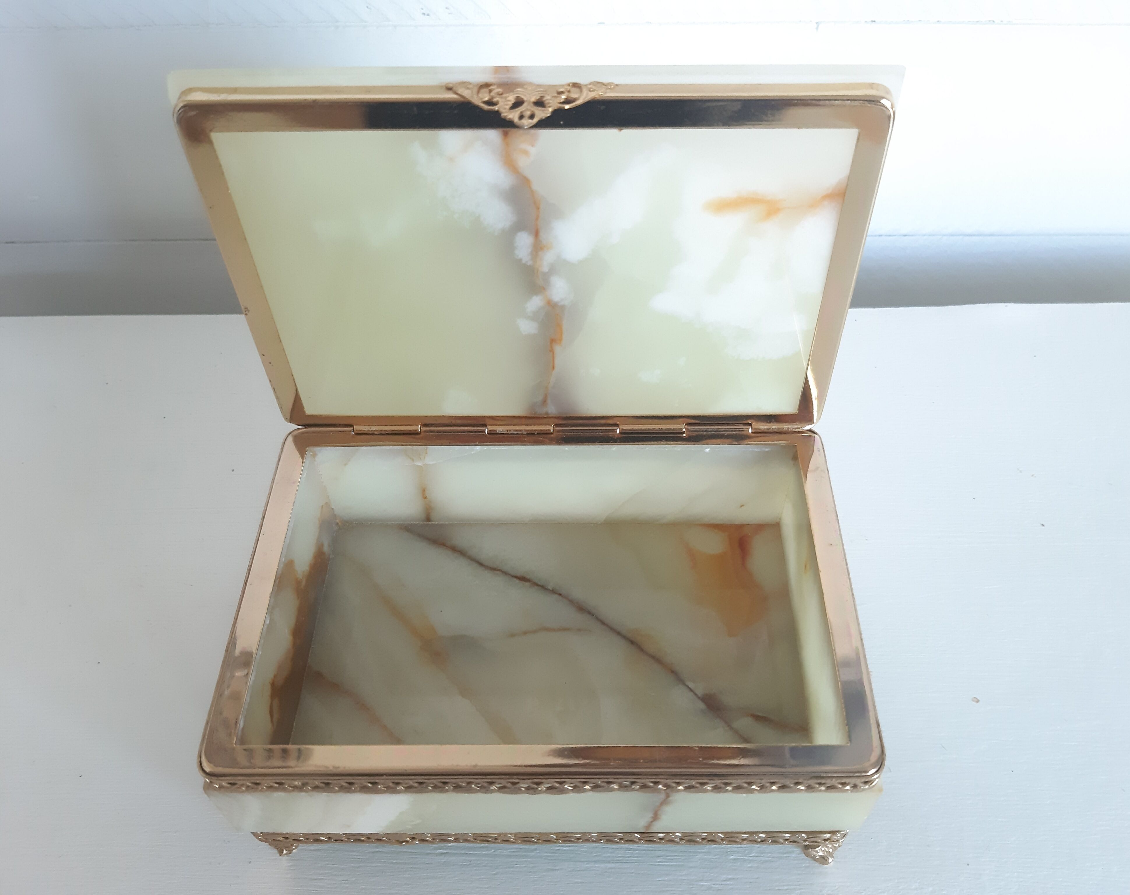 Box/ jewelry box