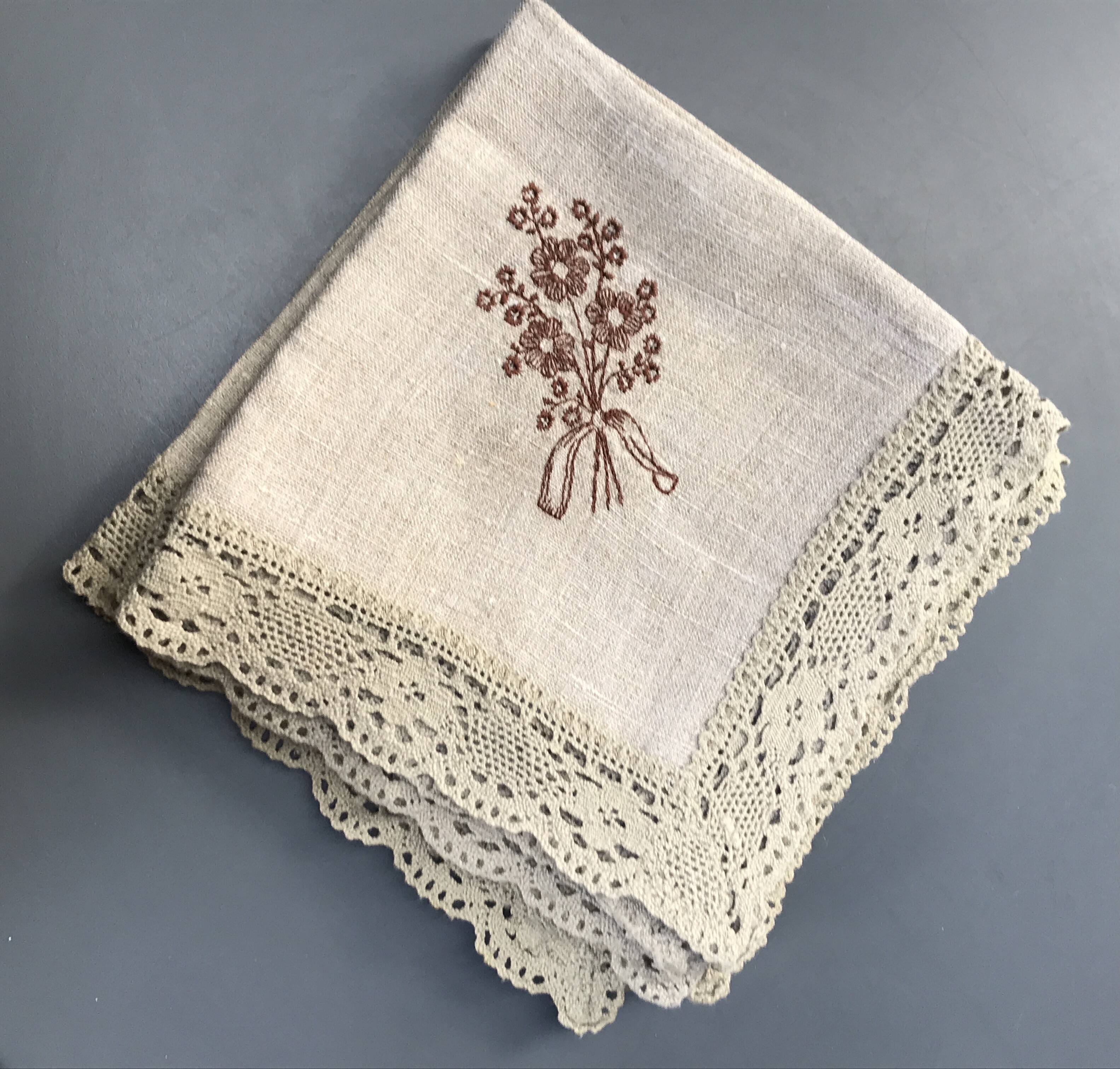 Embroidered and crocheted napkins Poland