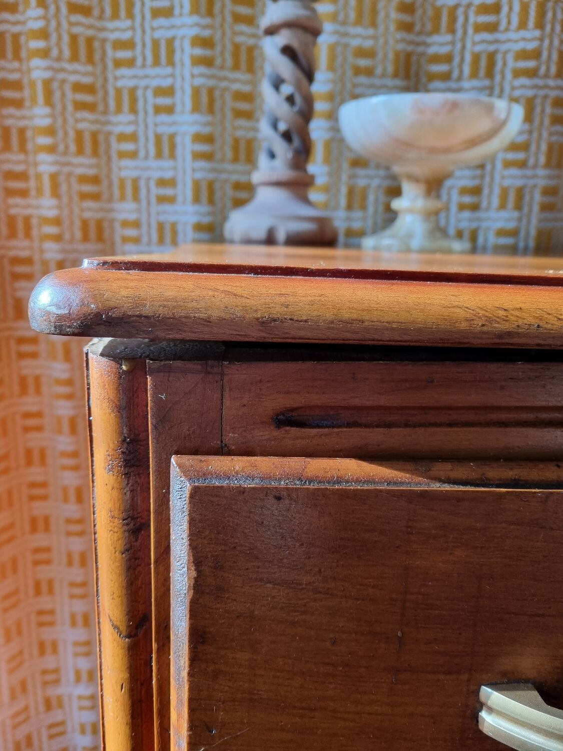 Art deco chest of drawers feet whiskers patinated