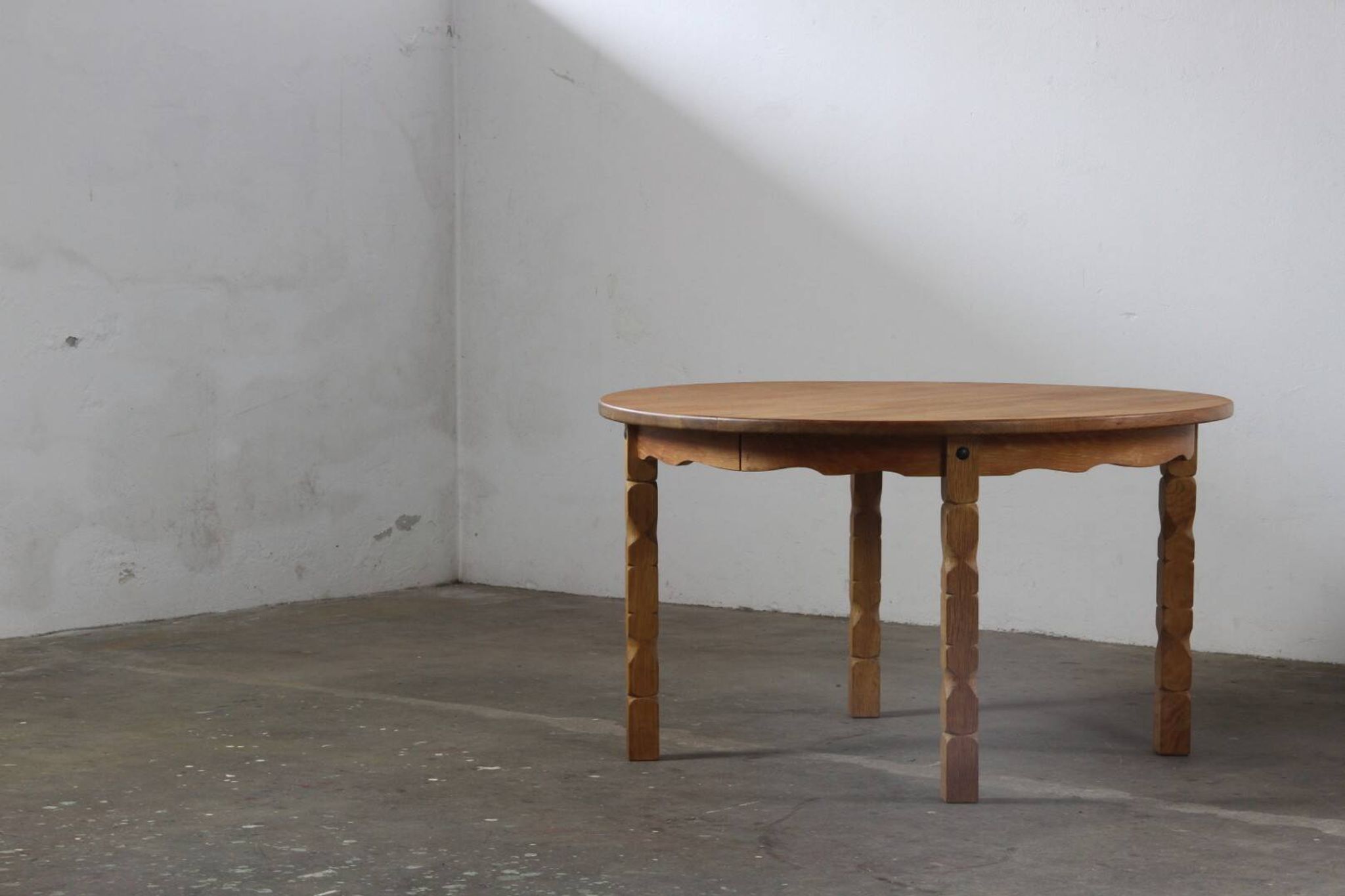 Vintage Danish Modern Oak Round Table, H. Kjærnulf style, 1960s