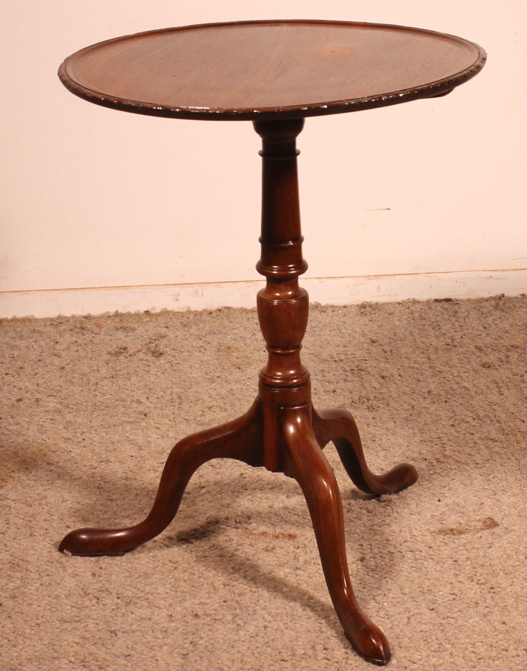 Guéridon dit tea table en acajou -18° siècle