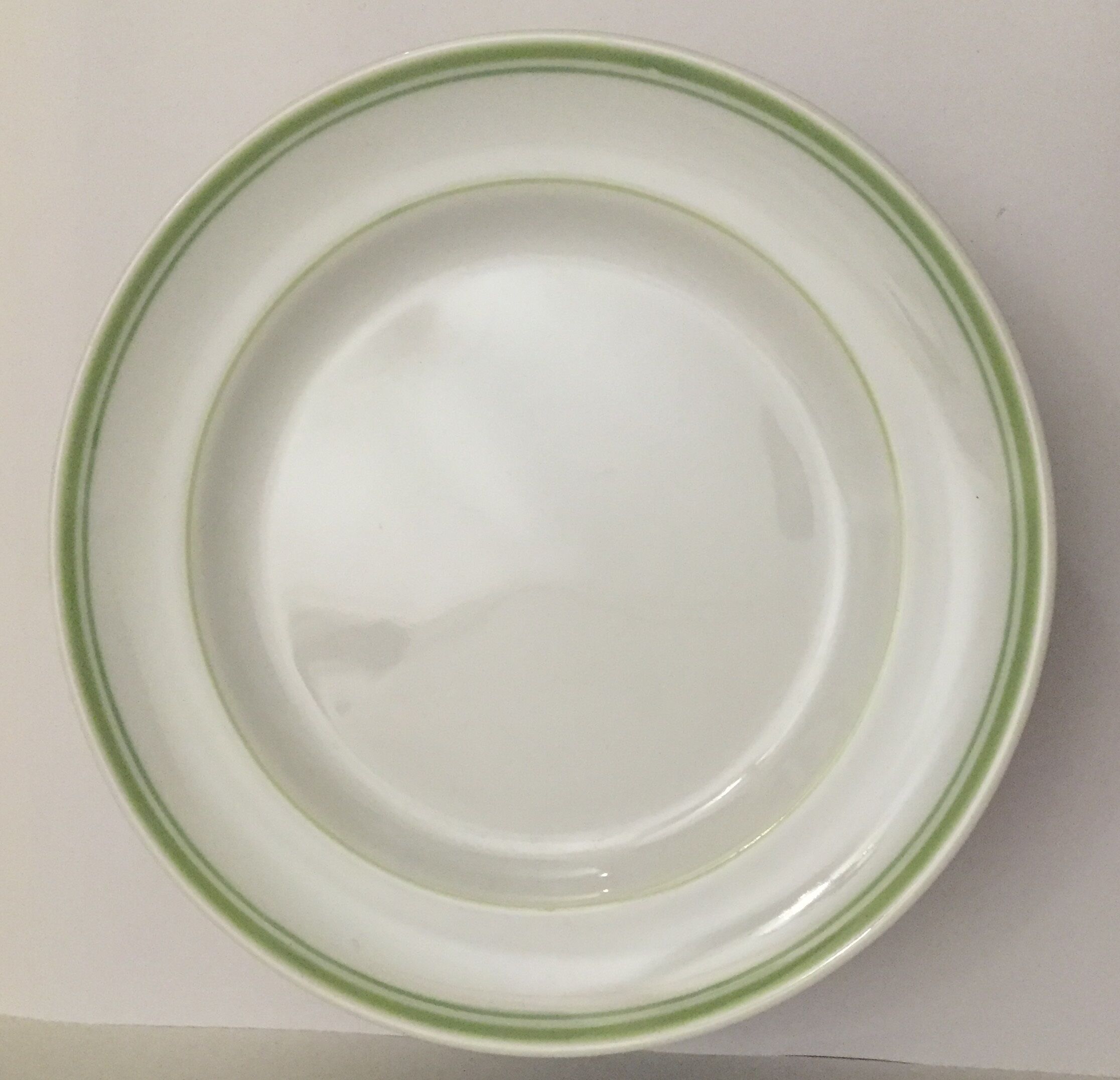 Suite de 6 assiettes à dessert