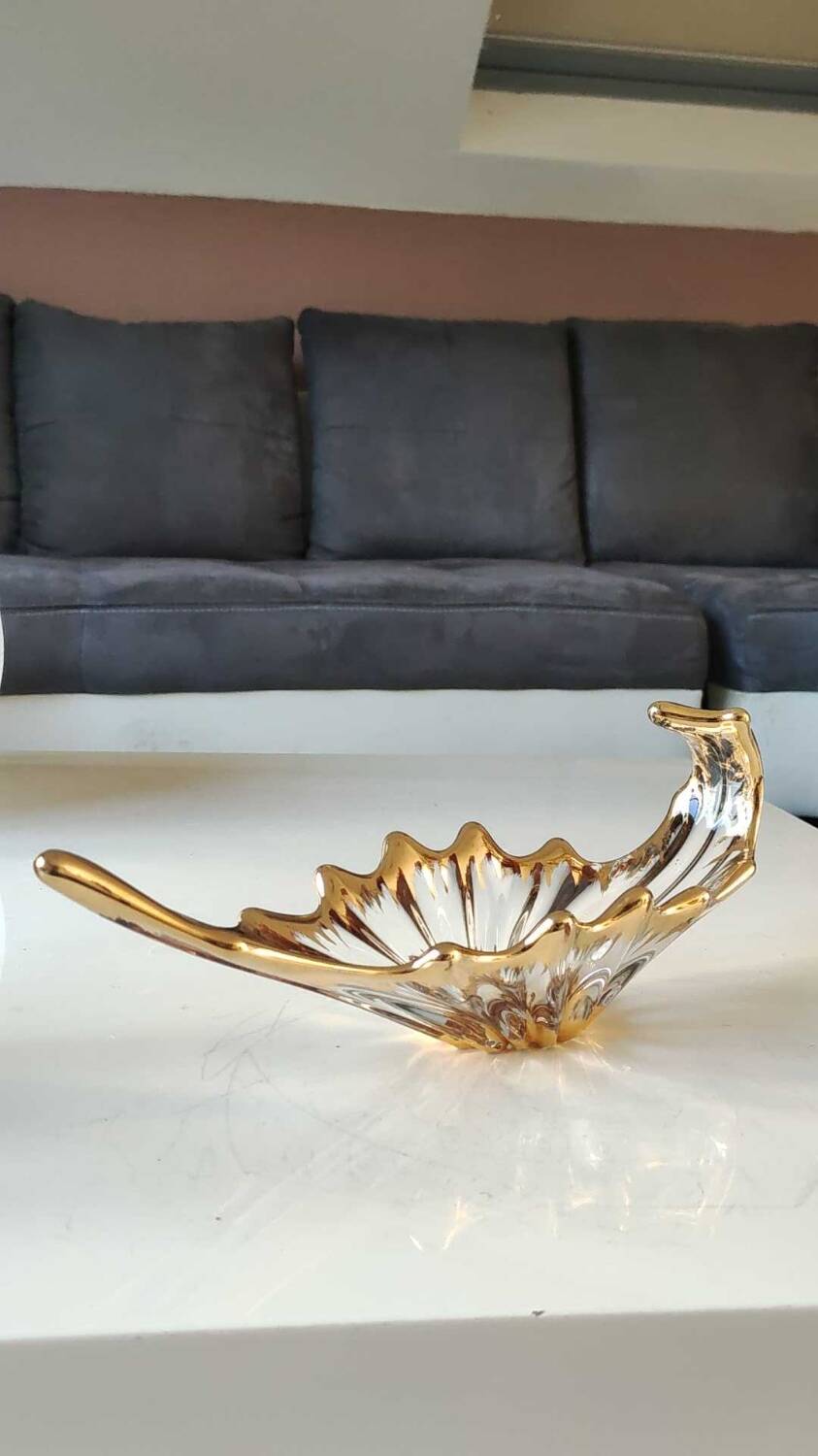 Empty Pocket/Decorative Bowl/Royal Bayel Crystal. 18k gold highlights.