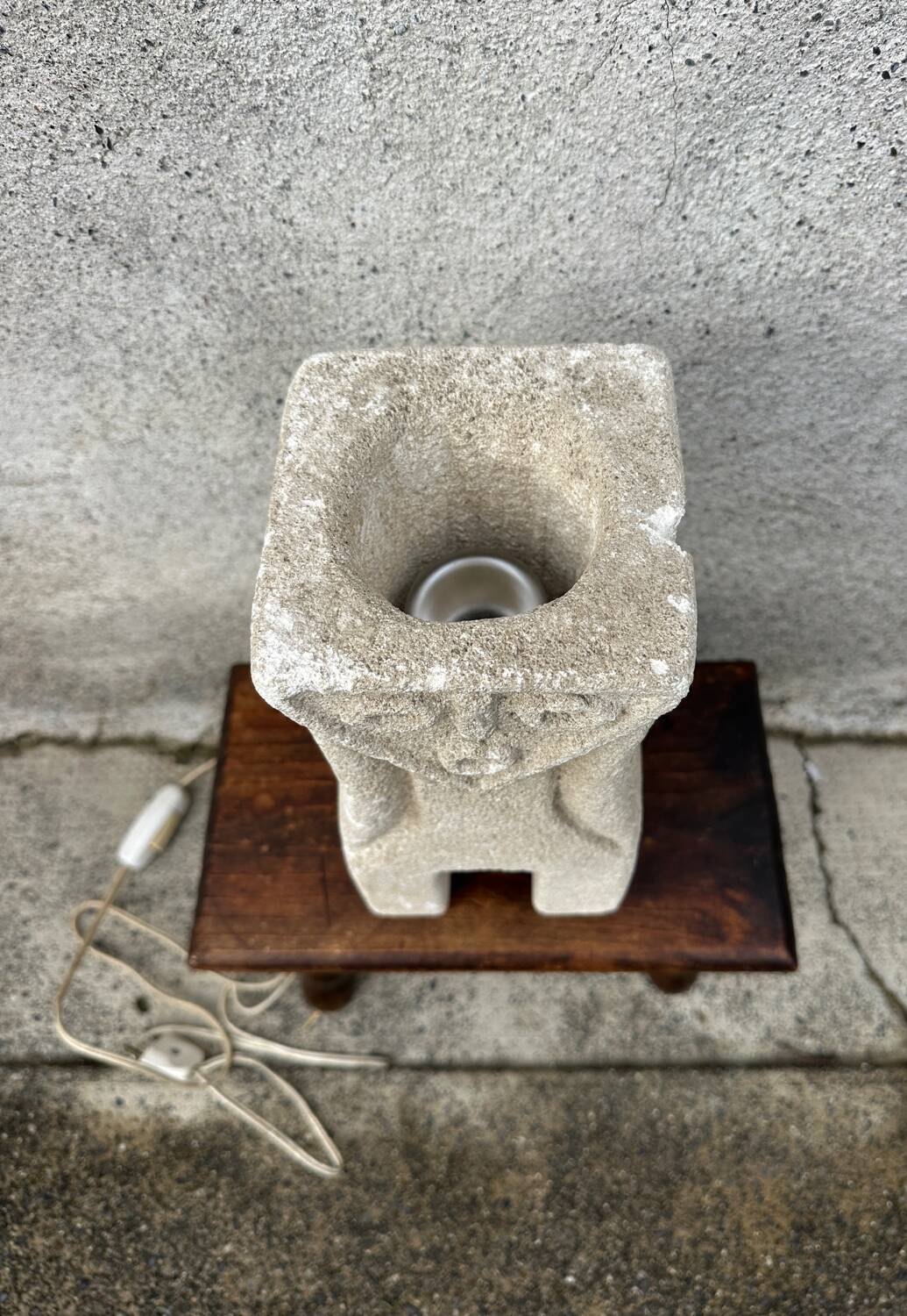 Anthropomorphic stone table lamp brutalised by Albert Tormos.