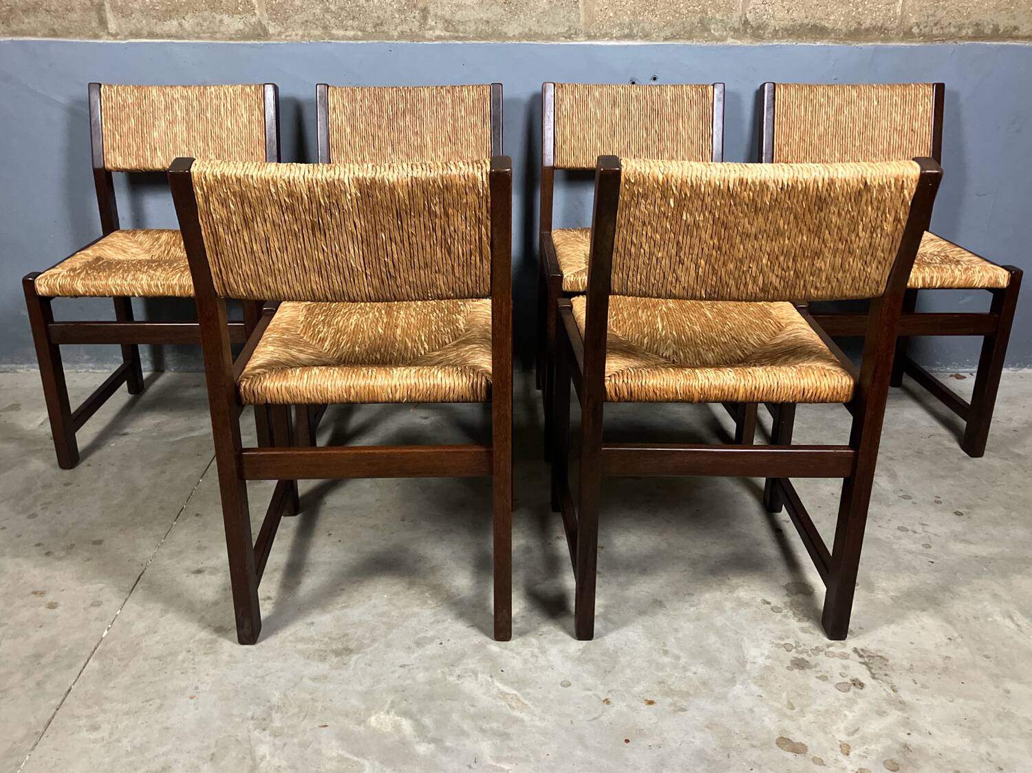 6 wooden vintage chairs dark wood rush