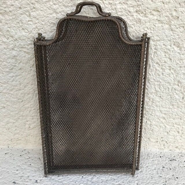 Four-pronged firewall