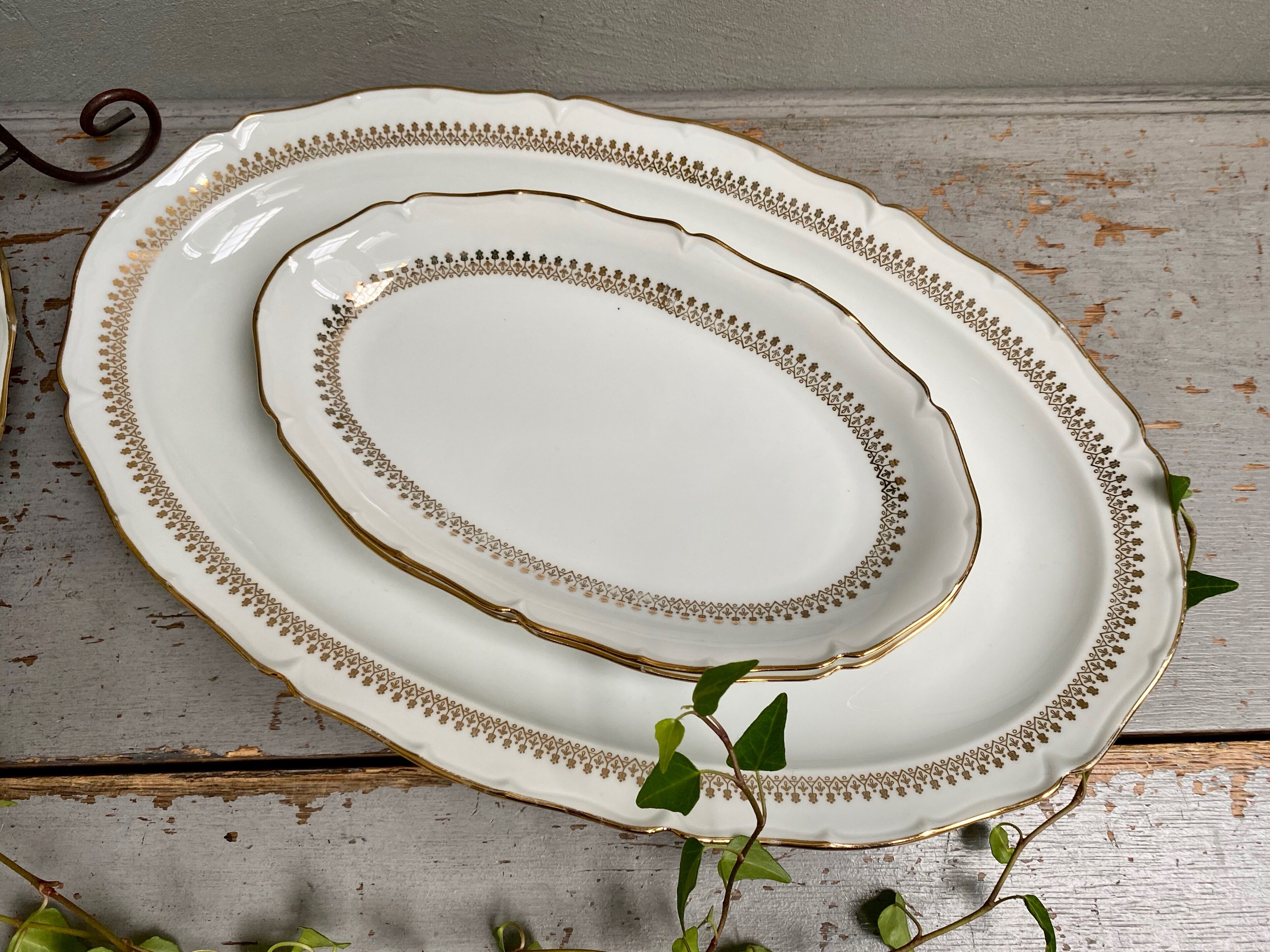 Porcelain dishes from Sologne