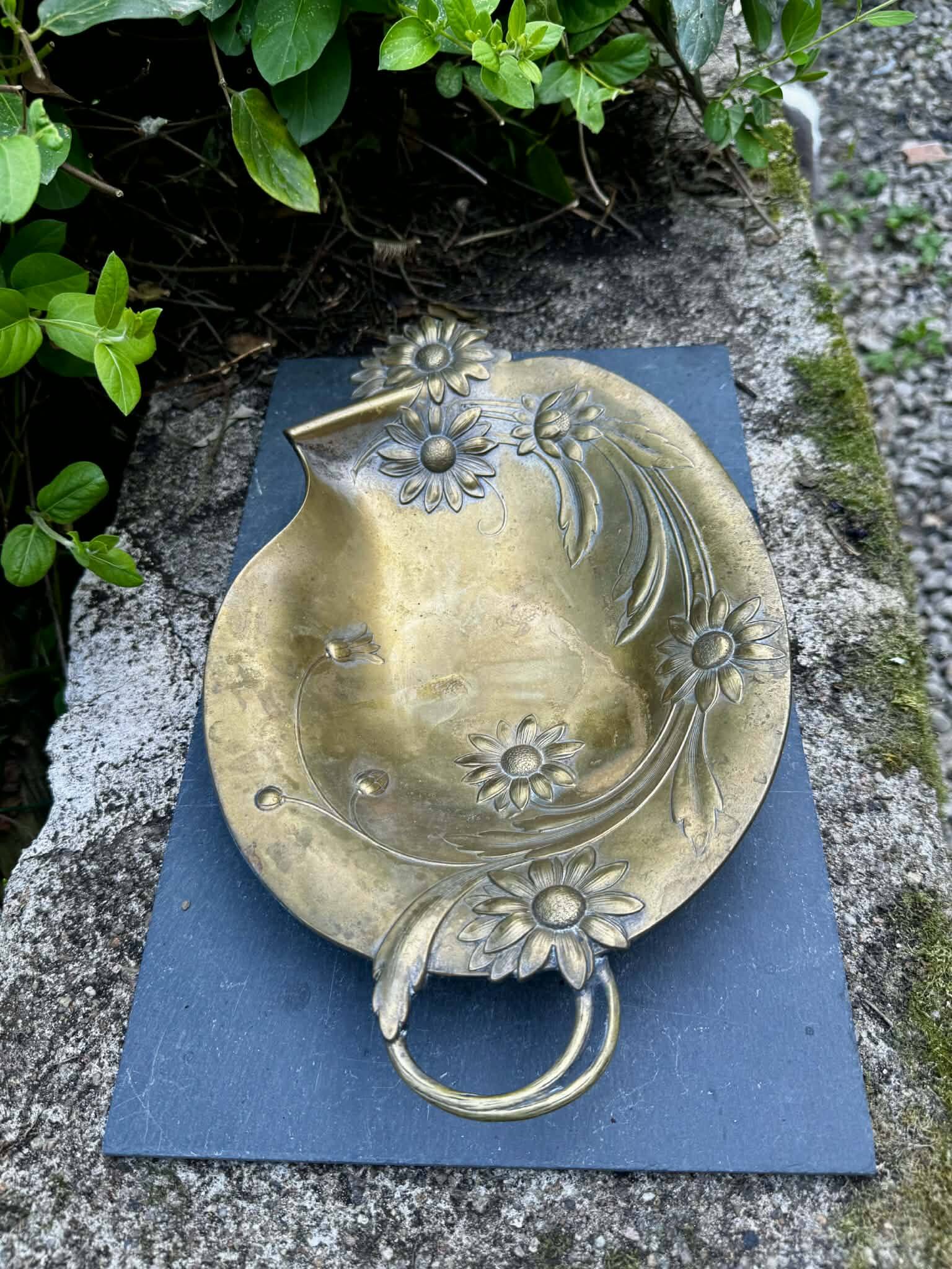 Brass pedestal plate signed WMF Jugendstil Art Nouveau