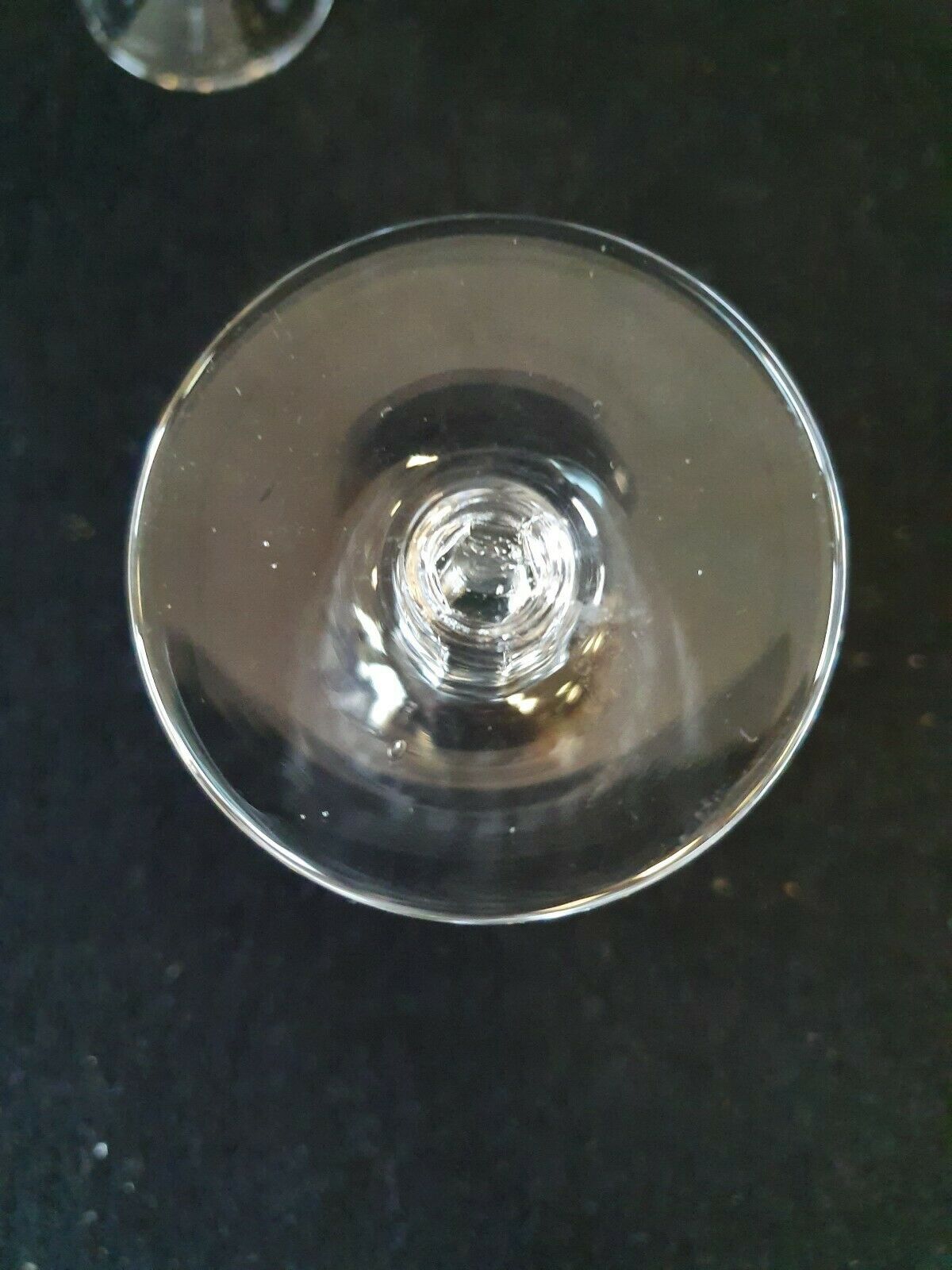 Lot of 5 glasses of chiseled glass