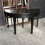 Console half moon shape