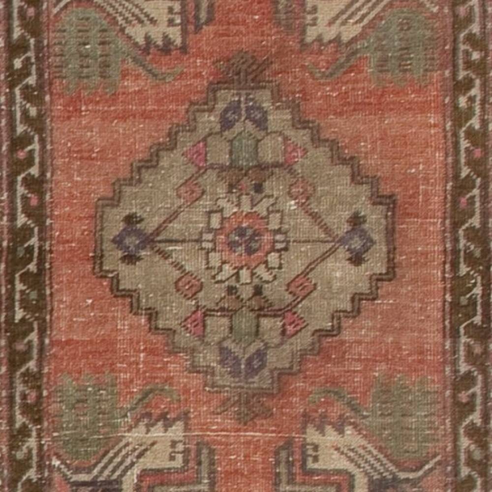 Vintage Small Rug. Turkish Seat Cover. Hand-knotted Door Mat. Entryway Rug. Kitchen Mat