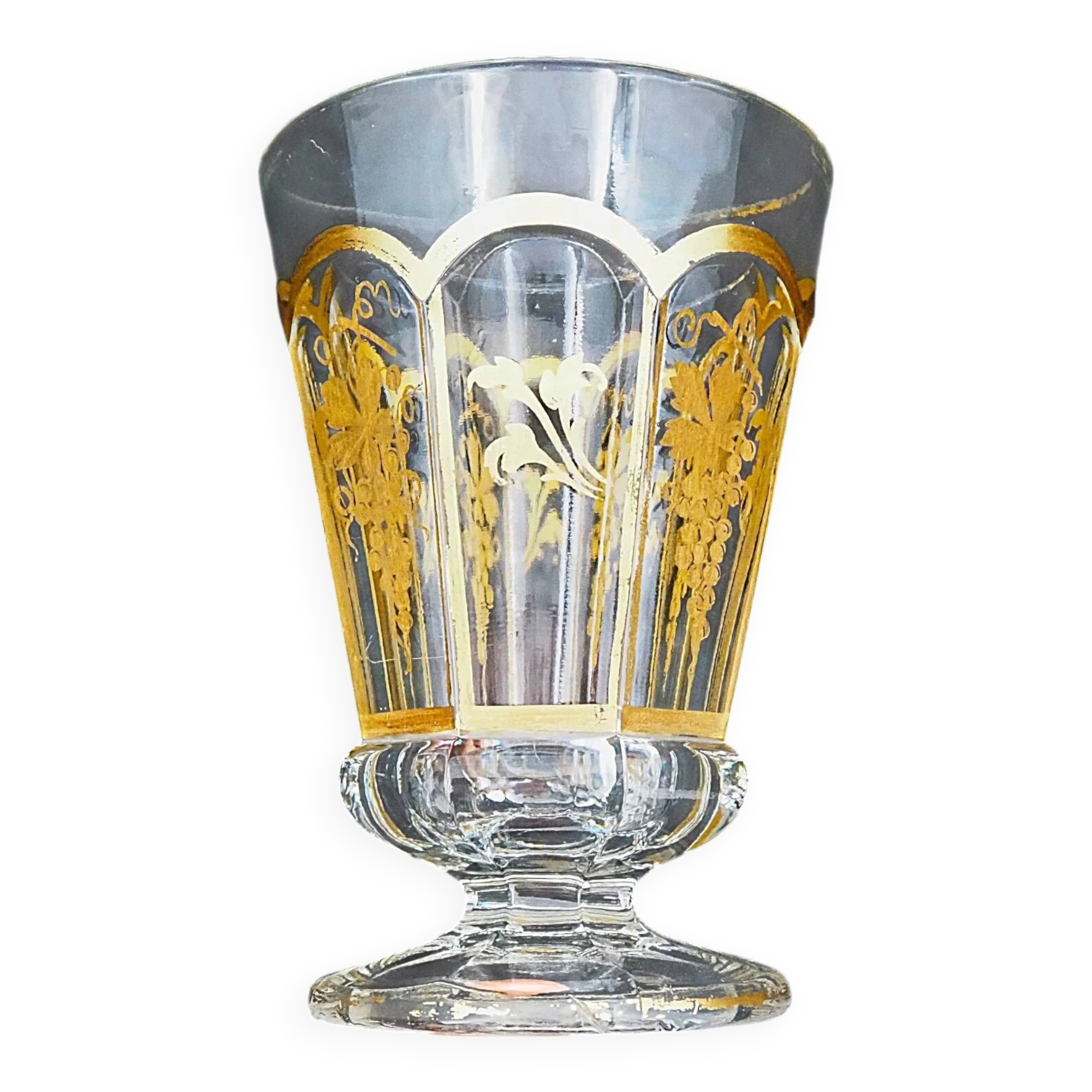 Baccarat glass vase with purple violets, gilded moulded crystal, Charles X Louis Philippe signed.