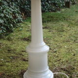 White opaline table lamp