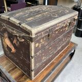 Wooden trunk "Au bon Marché Paris"