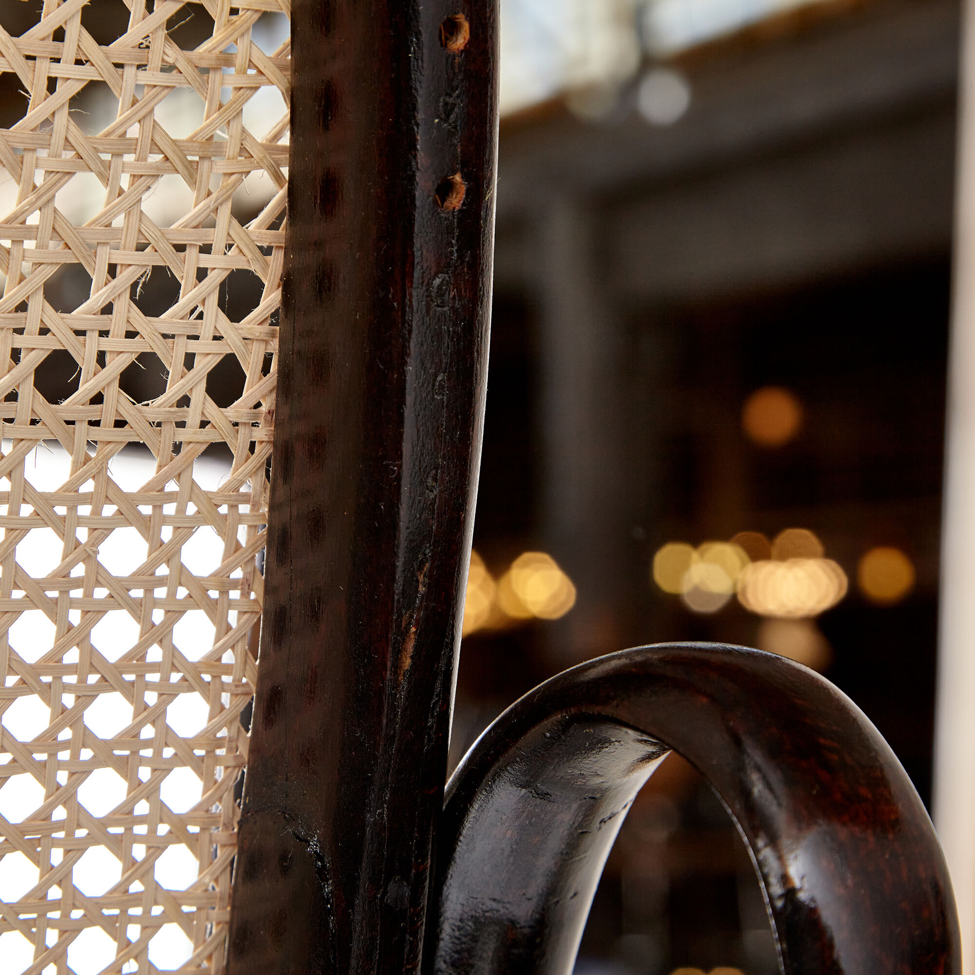 Rocking chair style 825 Thonet