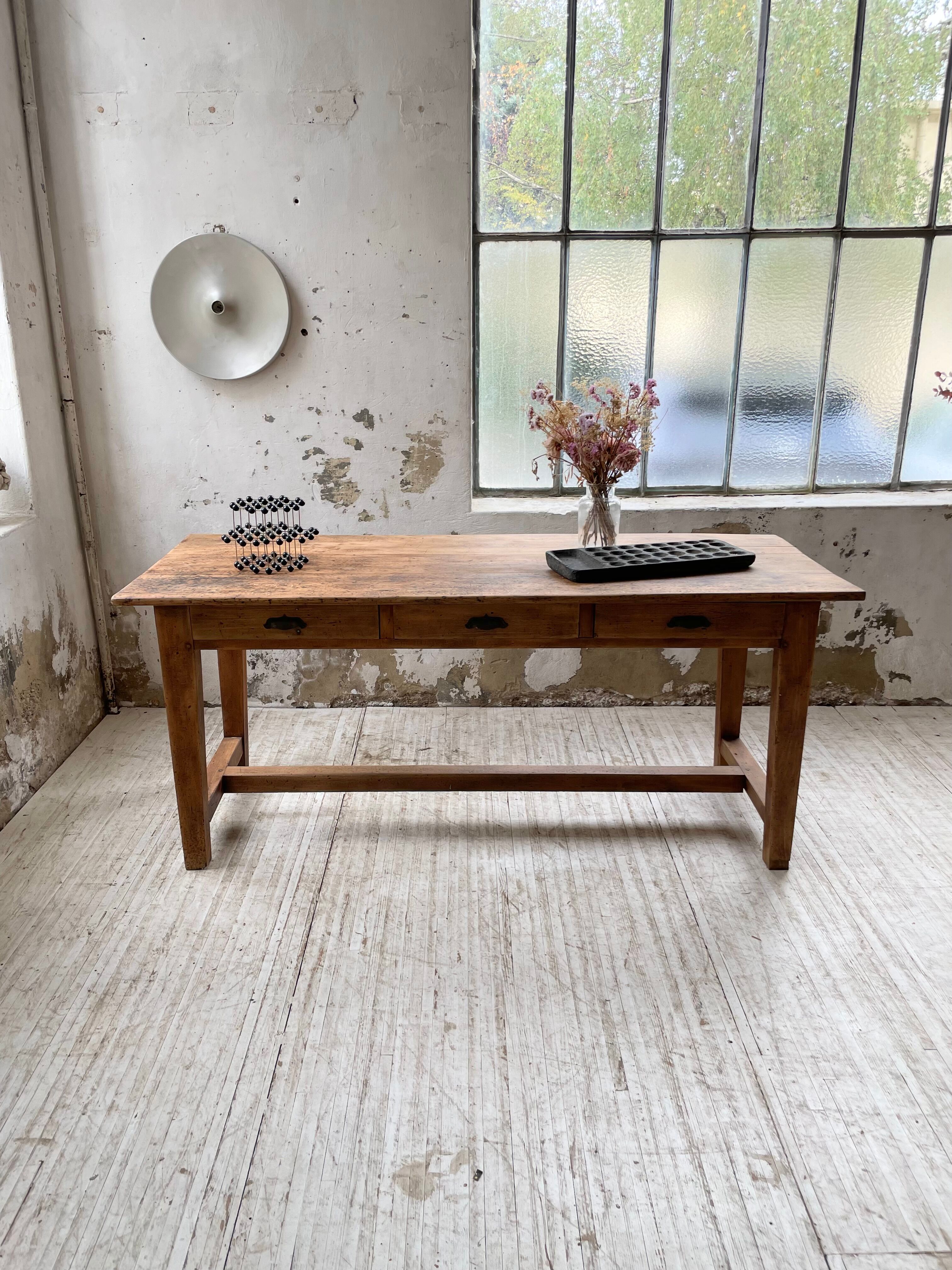 Oak island farmhouse table 2m