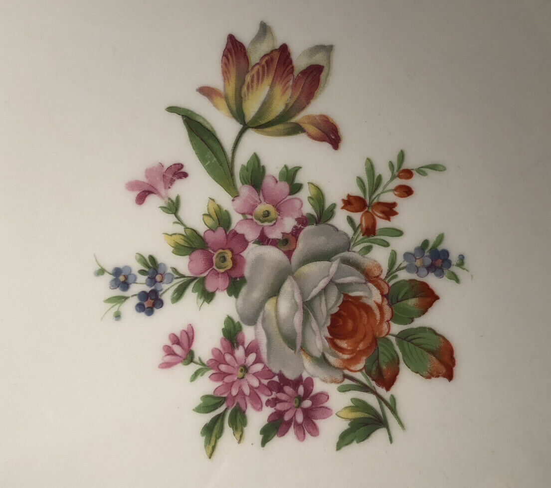 Plat à tarte en porcelaine de Limoges Raynaud à décor floral