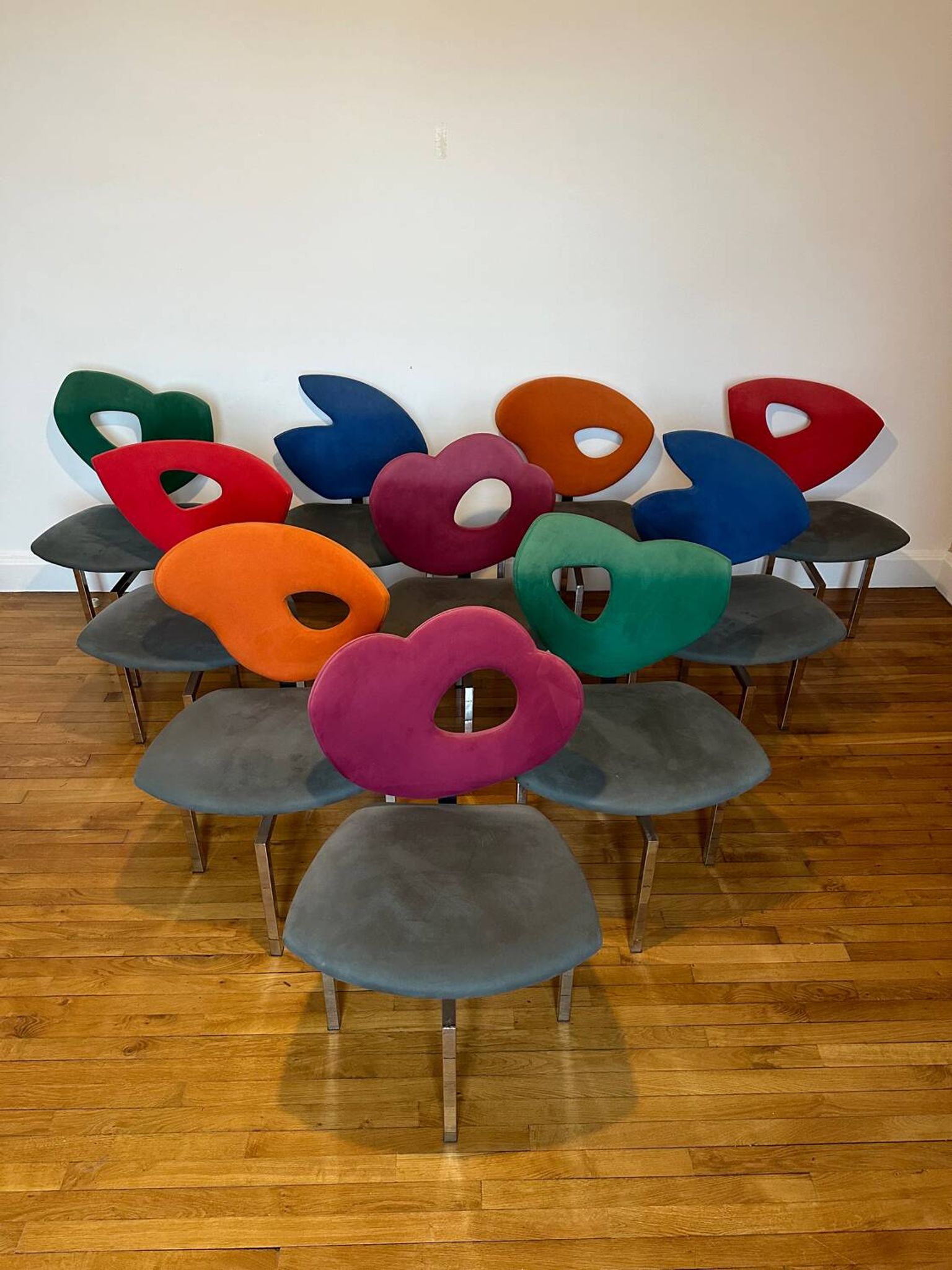 10 vintage Giorgio Saporiti chairs