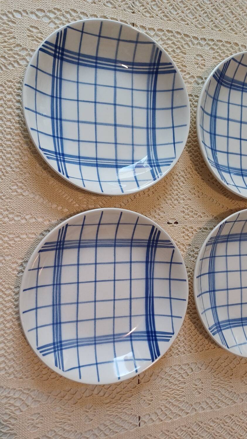 Set of 6 Moulins des Loups soup plates