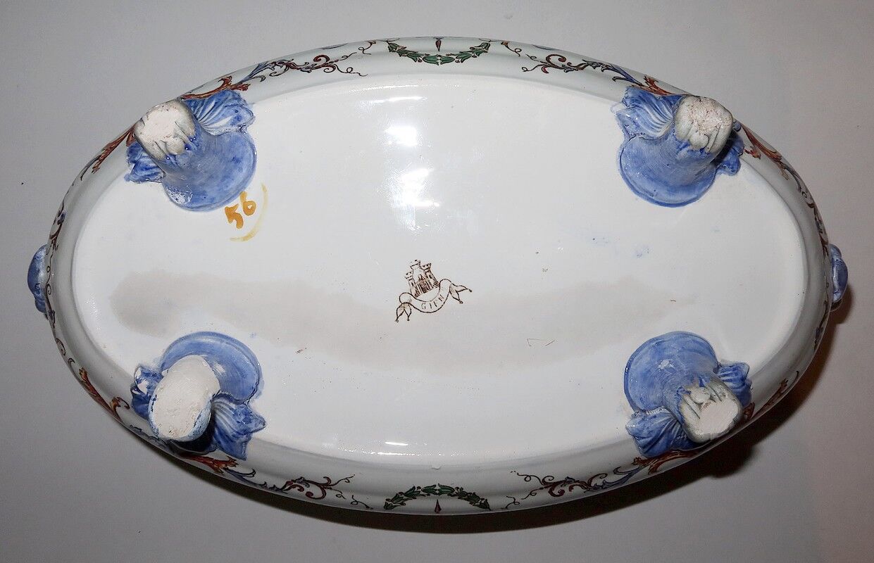 Gien earthenware planter, renaissance style – early twentieth century