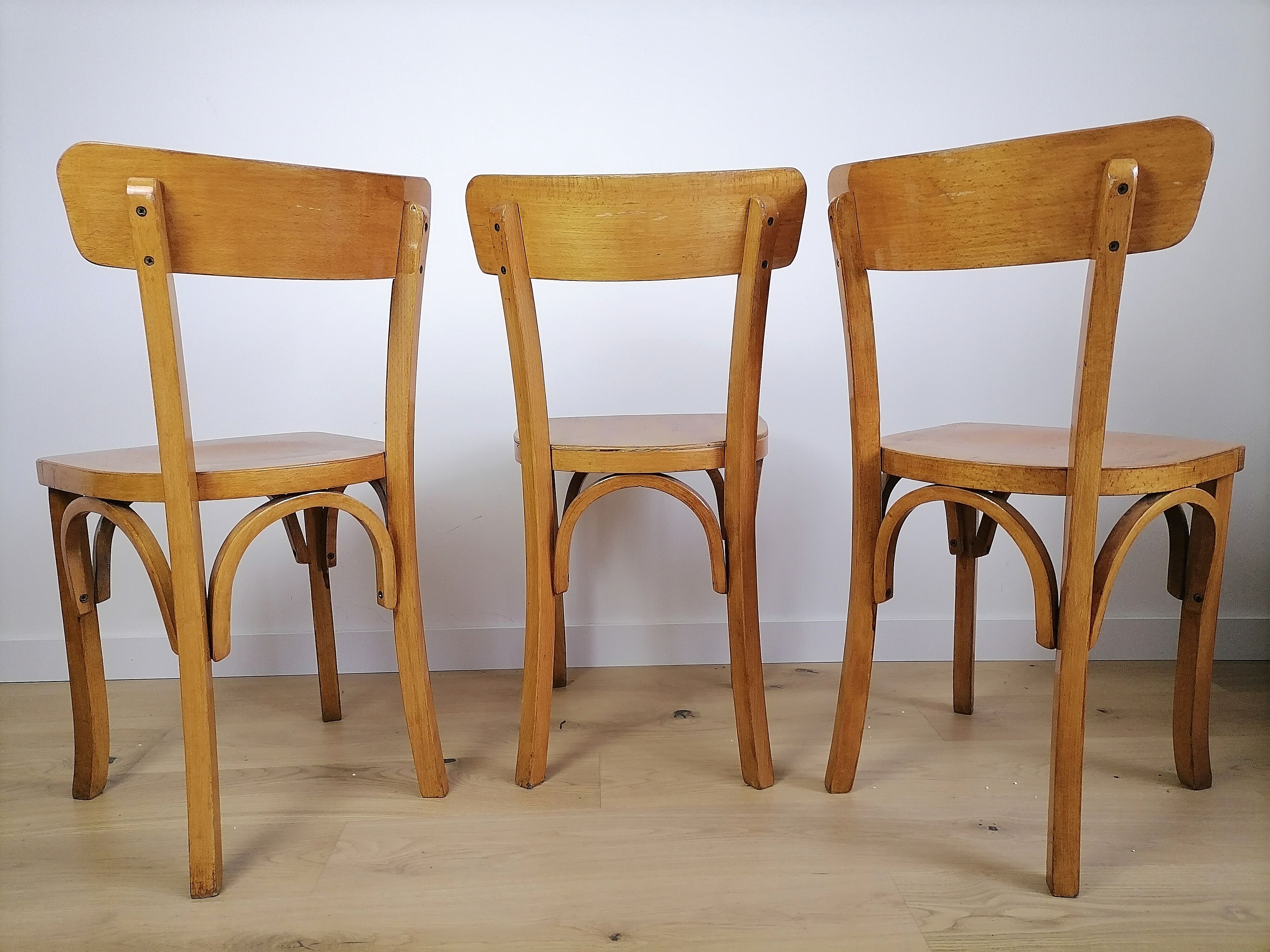 Vintage bistro chair suite