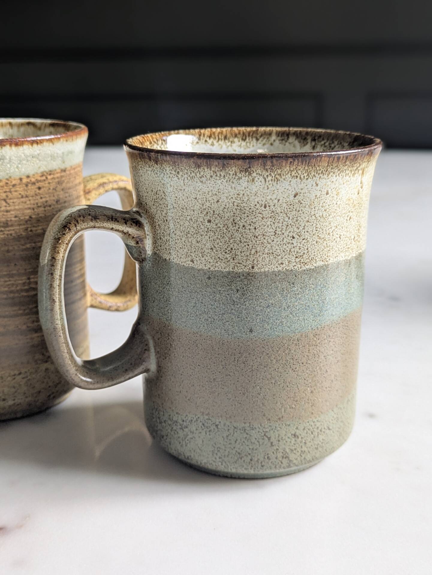 Set of brutalist mugs ''Buchan ceramics Scotland'' from the 1970s.