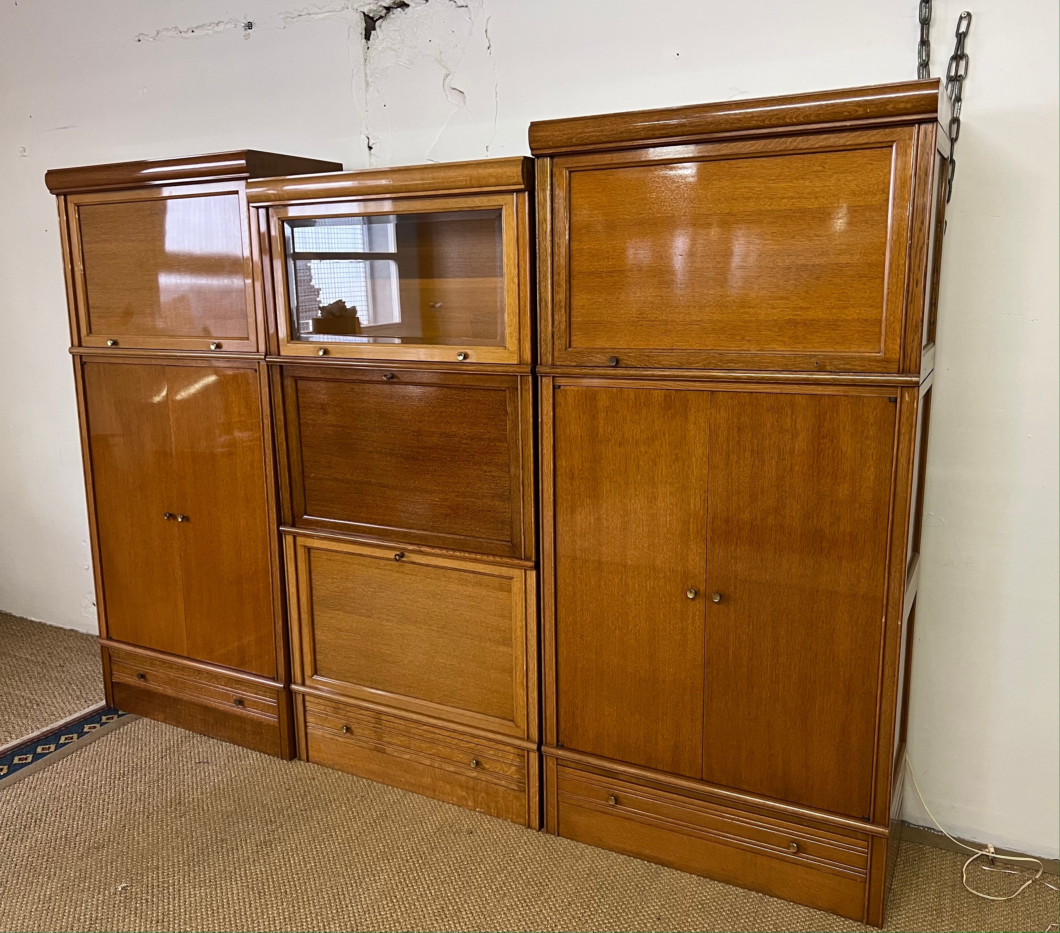 Modular bookcase cabinet MD