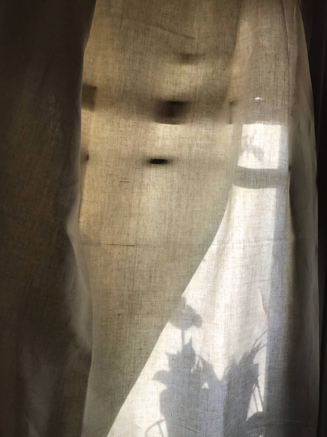 2 off-white linen sheets 230cmx330cm