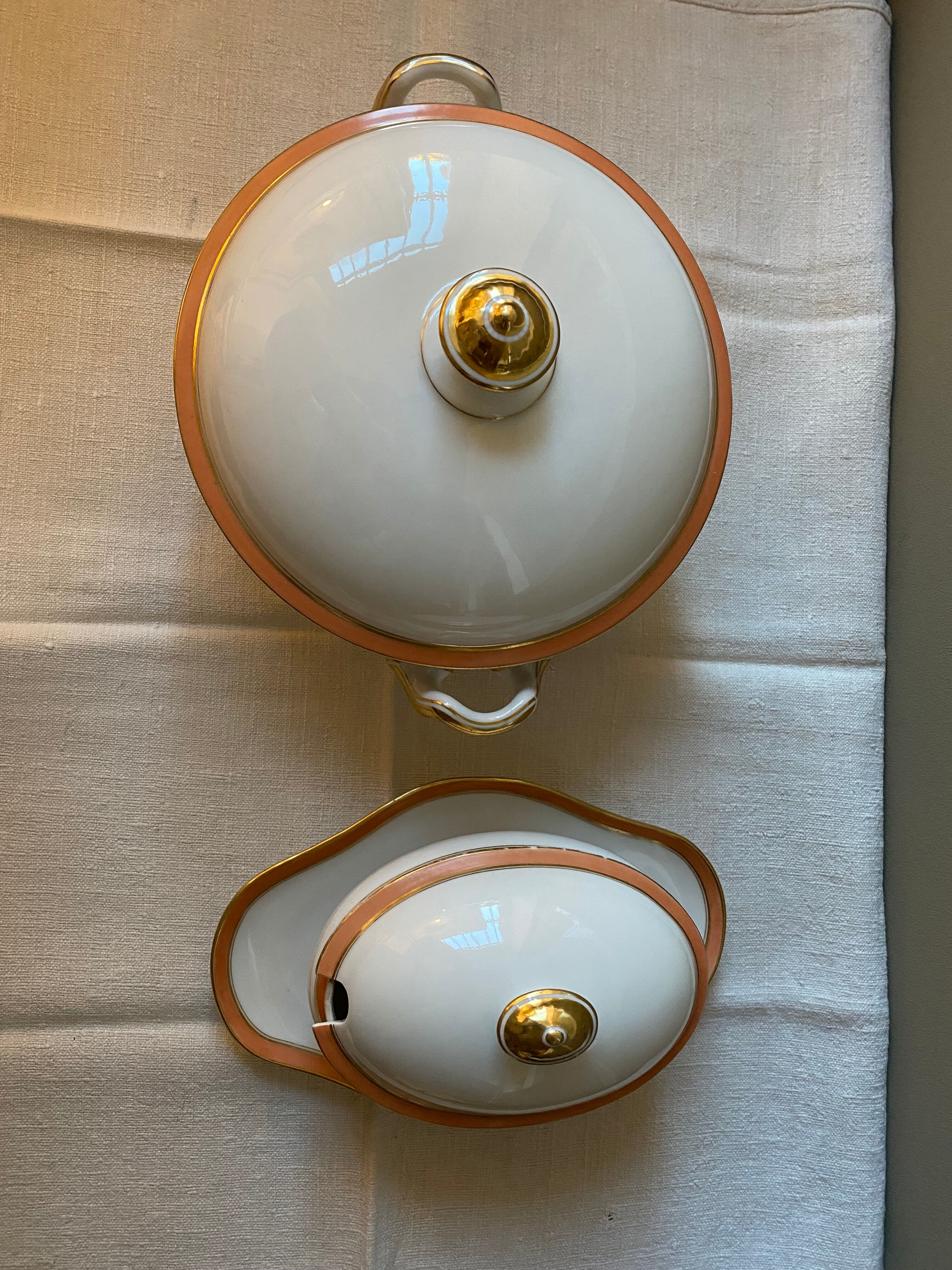 Two dishes in salmon pink porcelain and circa 1900 gold edge