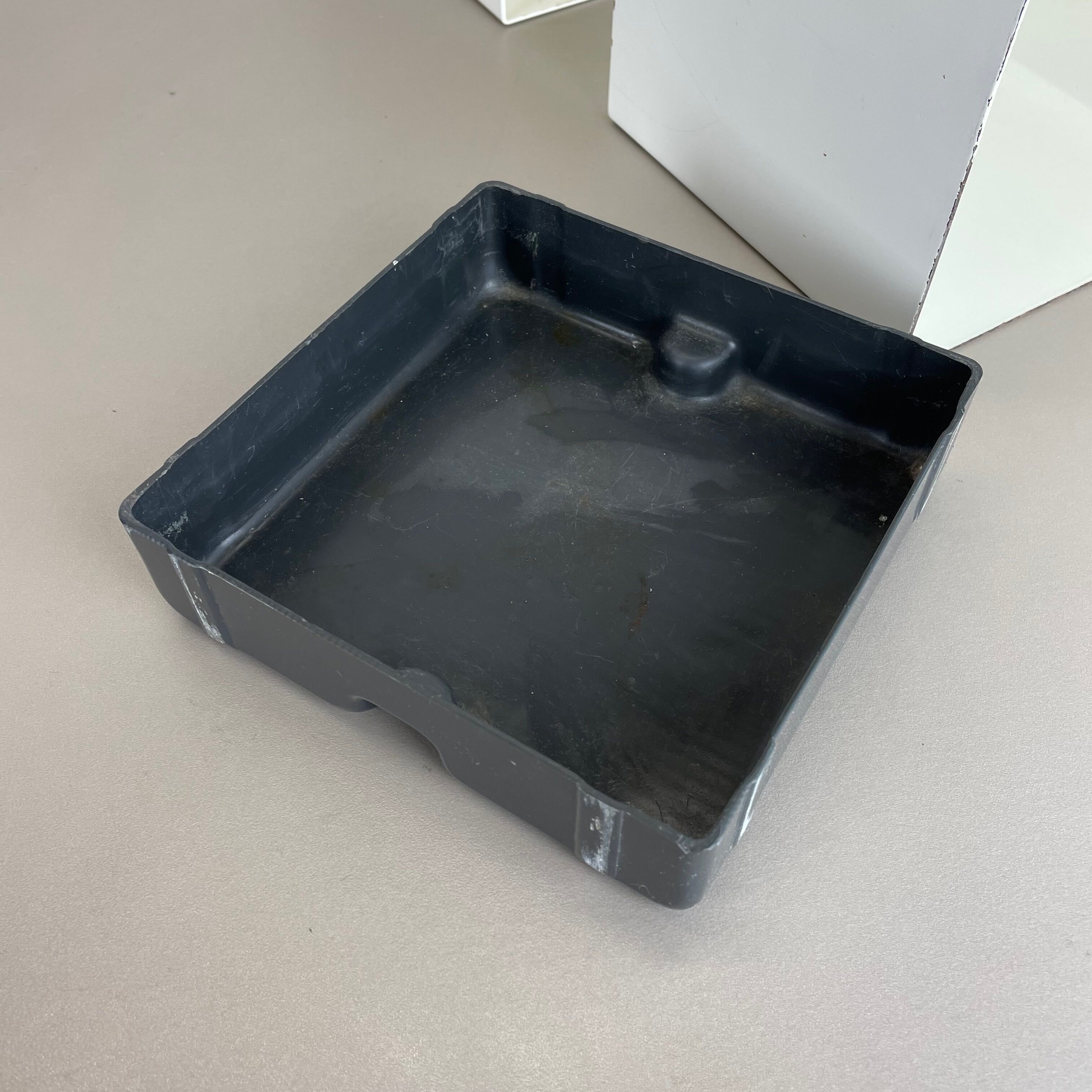 Original Modernist Cubic Pop Art Metal Umbrella Stand, France, 1970s