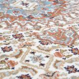 Rug with Light Colors – 178x96 cm