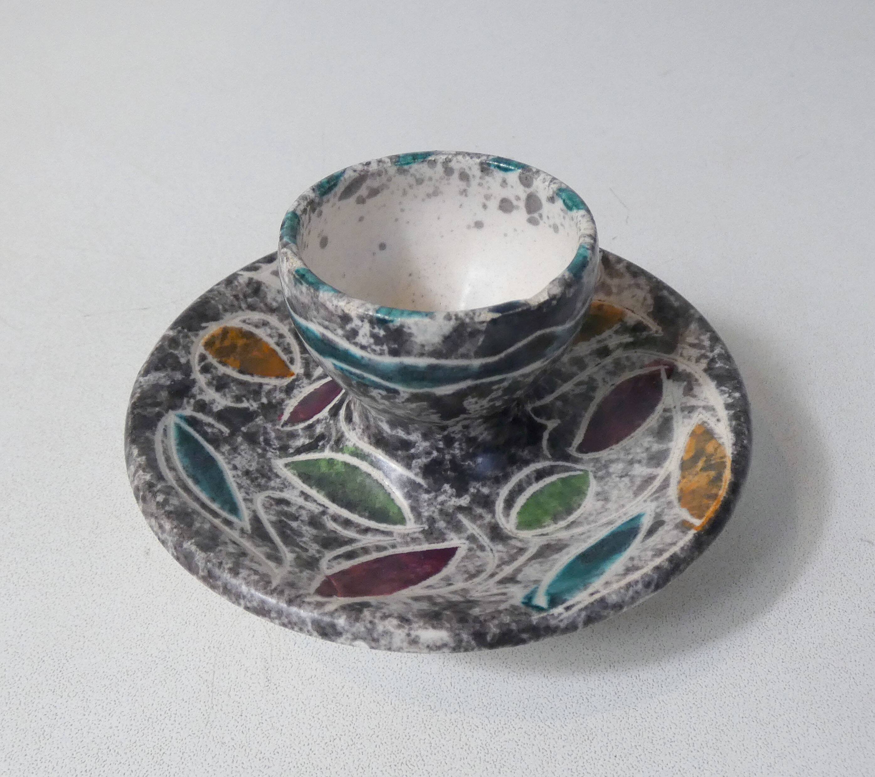 Vallauris ceramic eggcup signed Yvan Borty
