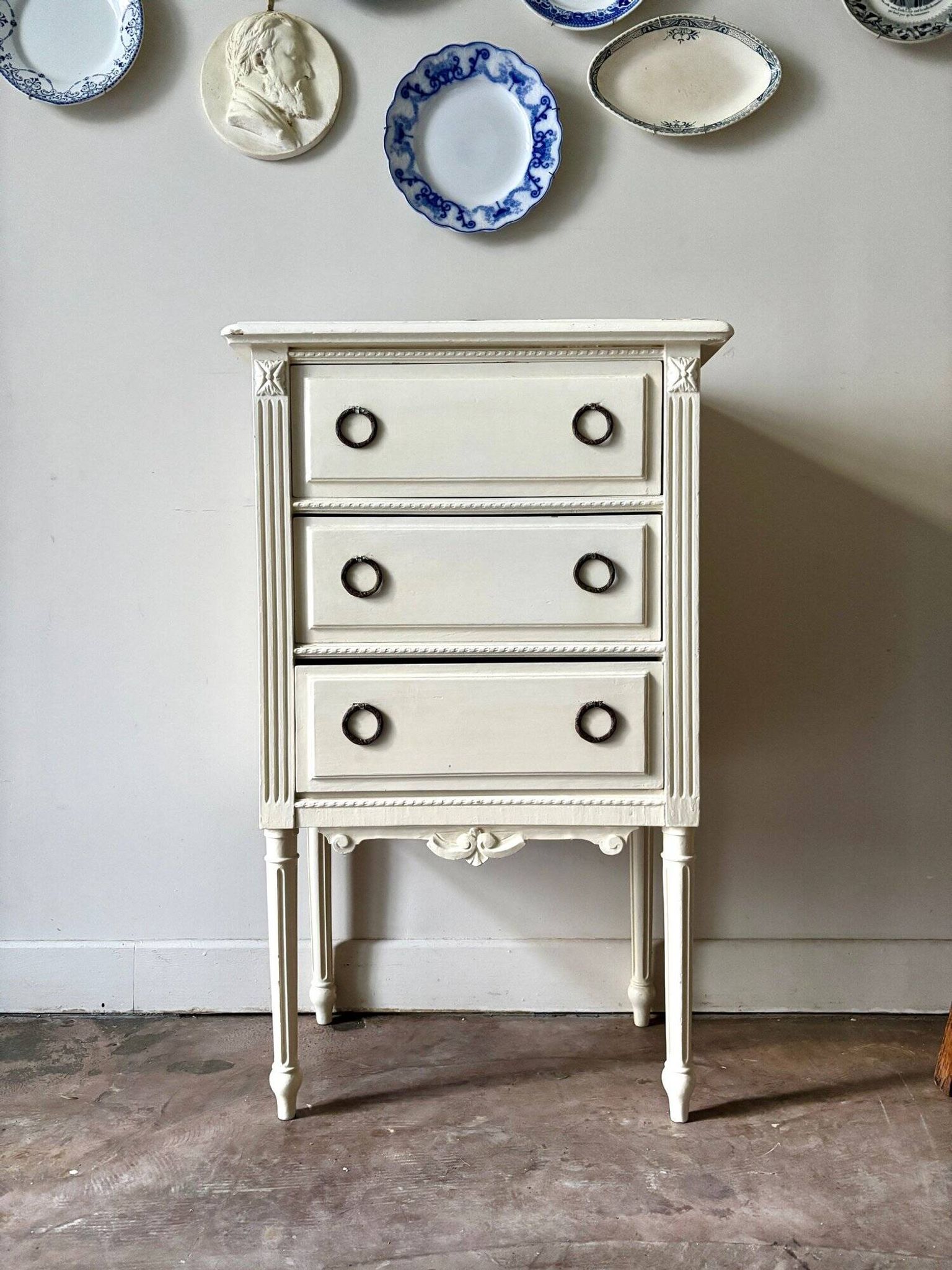 3-drawer chest of drawers in ecru wood and gray marble
