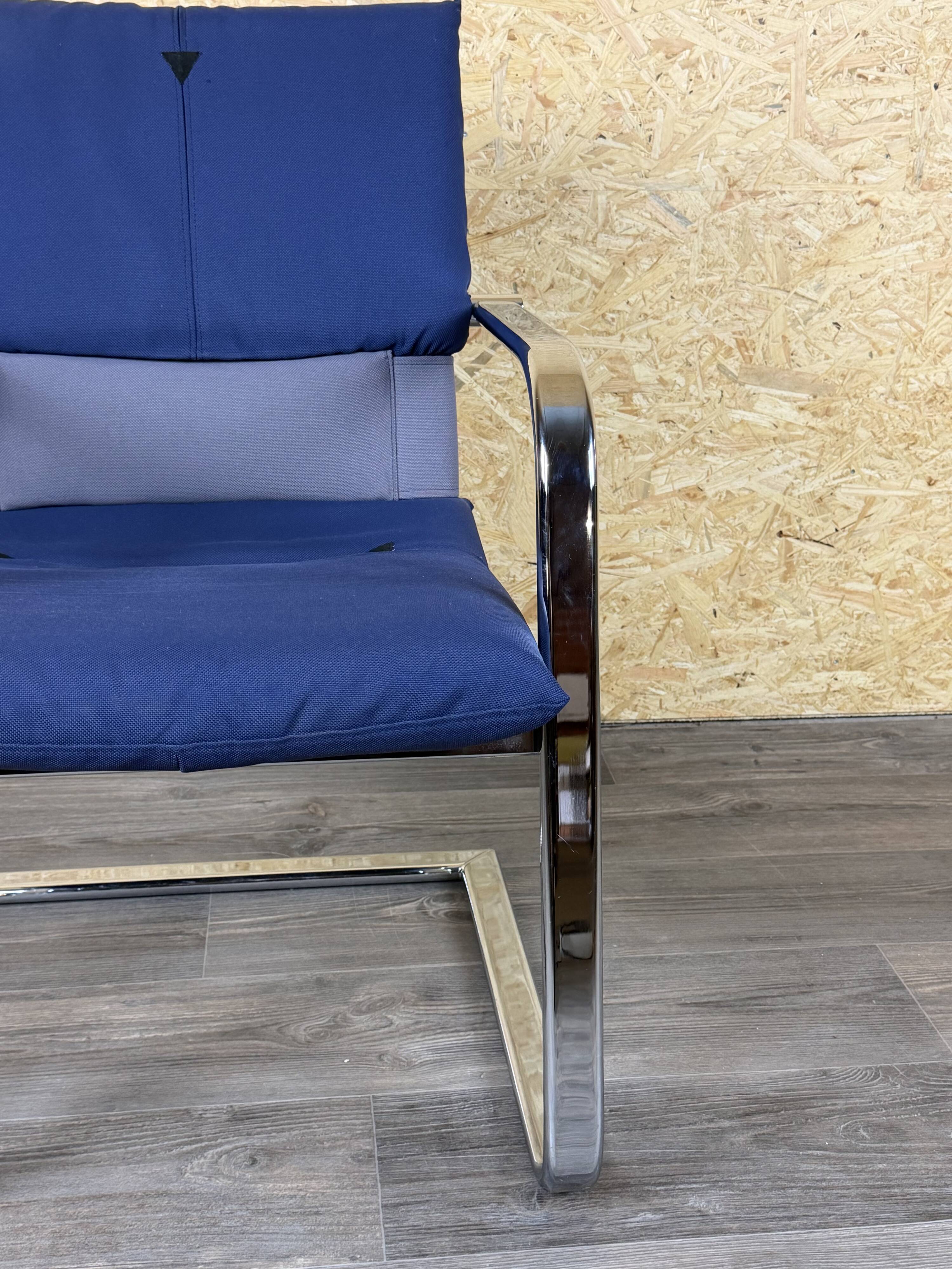 1990s Vitra Figura Cantilever Chair, Design by Mario Bellini, Object
