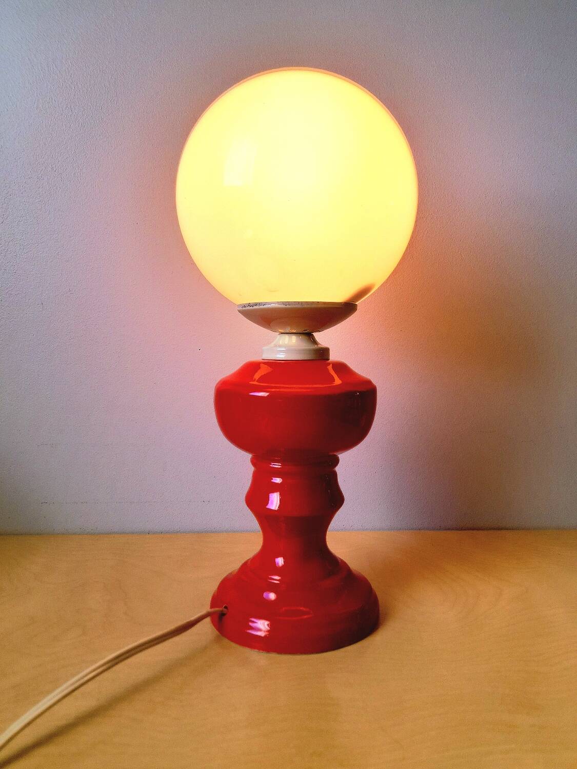 Ceramic and opaline lamp 1970.