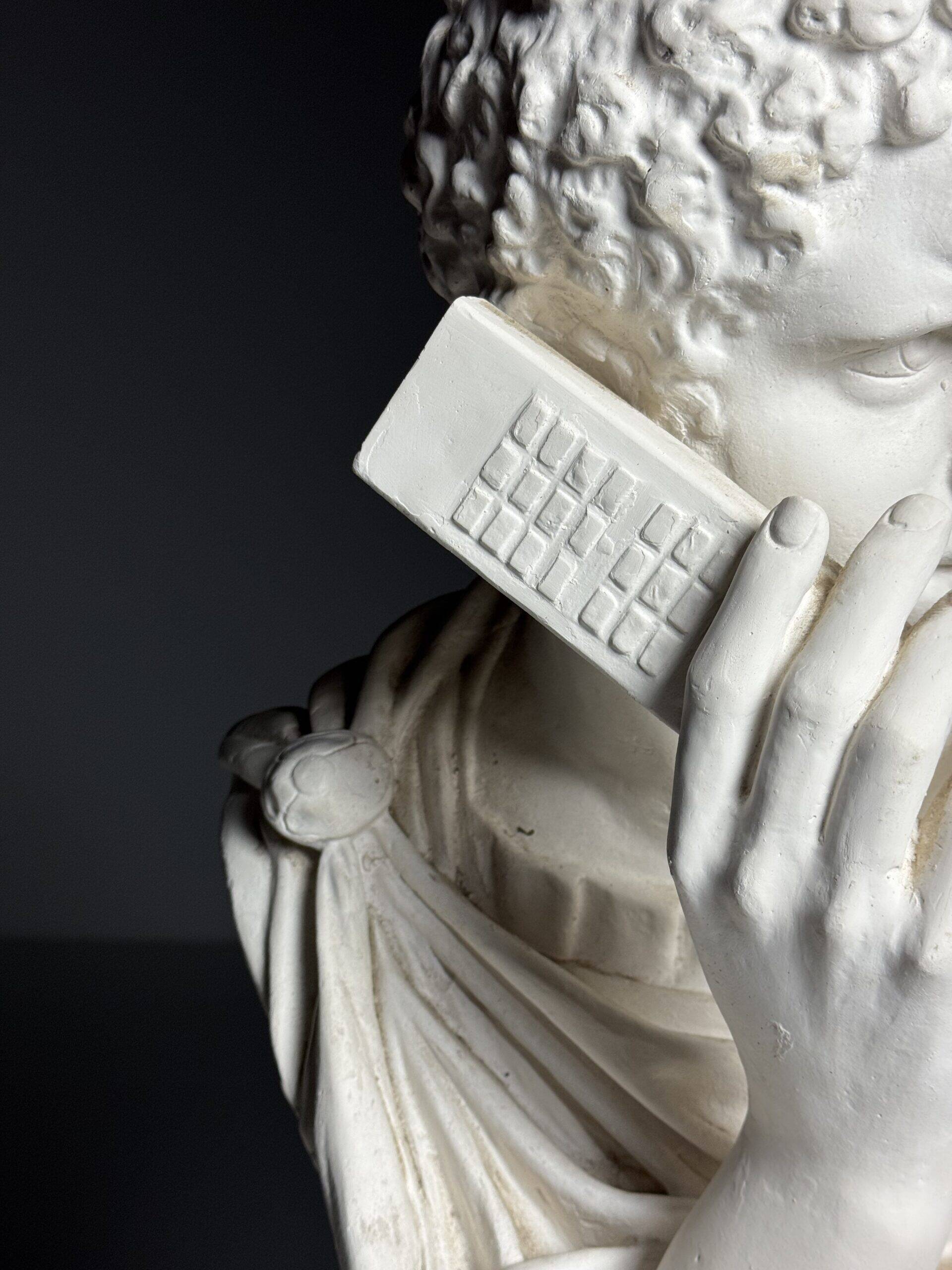 Buste en plâtre de Caracalla appelant