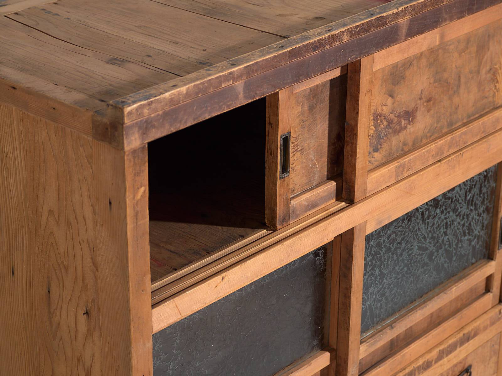 Old Japanese wardrobe (c.1912-1970) #47
