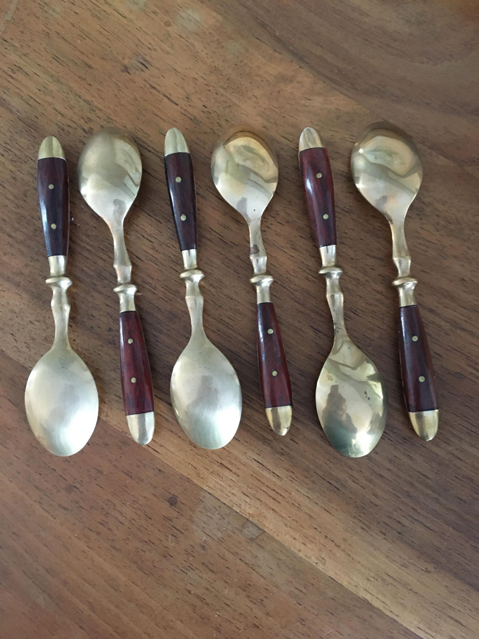 Mocha spoons made of brass and wood