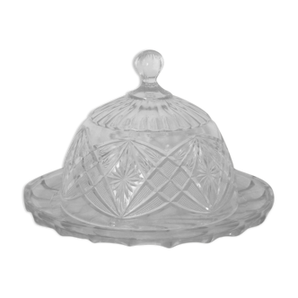 Flat and its chiseled glass bell