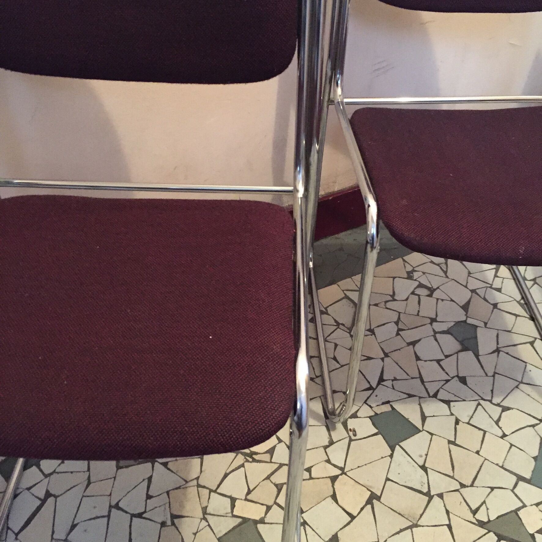 Série de 4 chaises chromées 1970